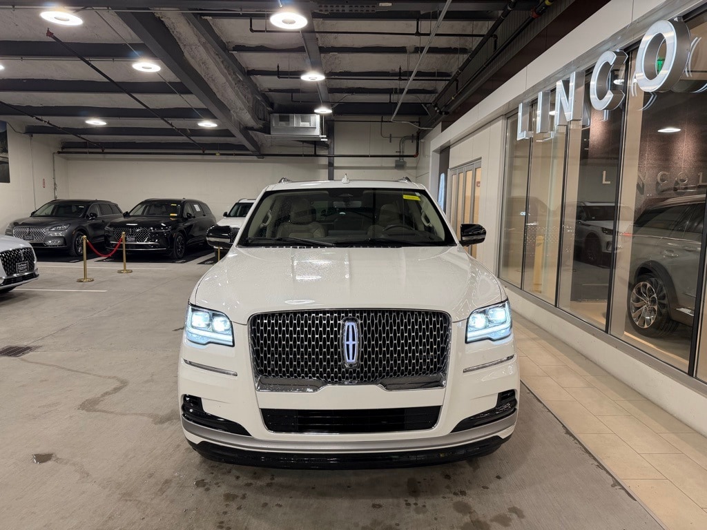 2022 Lincoln Navigator Reserve L's photo