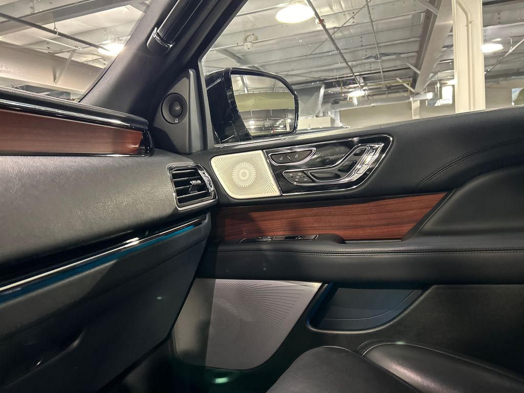 2023 Lincoln Navigator Reserve - Photo 19