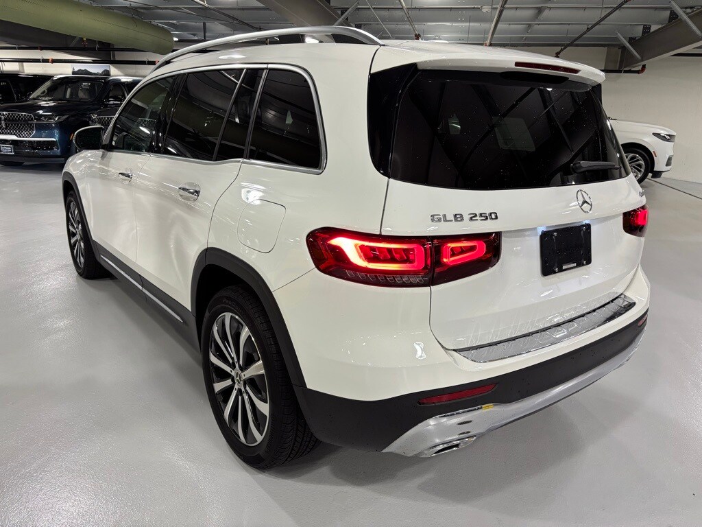 2022 Mercedes Benz GLB 250 4MATIC photo 3