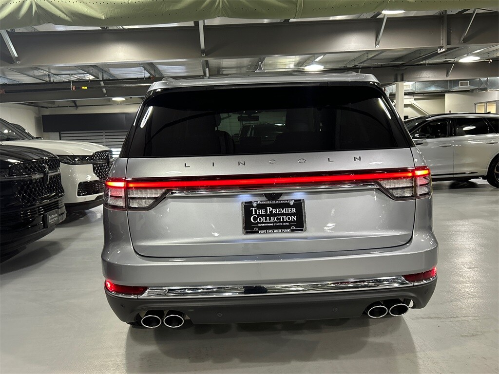 2024 Lincoln Aviator Reserve photo 3