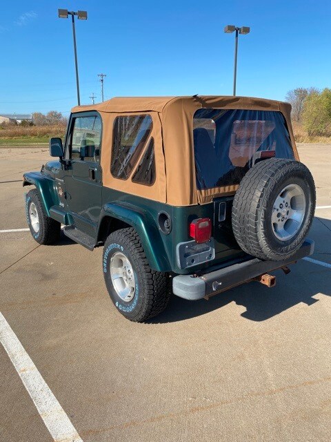 2000 jeep wrangler sahara
