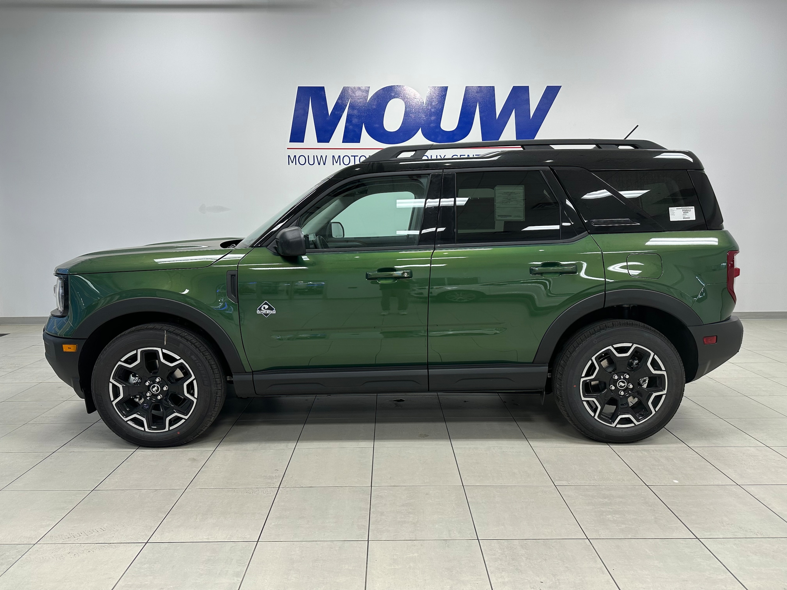 2025 Ford Bronco Sport Outer Banks's photo