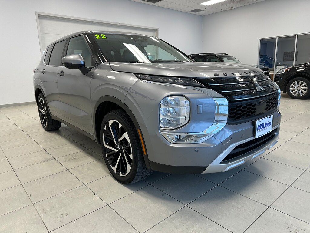 Used 2022 Mitsubishi Outlander SE SUV