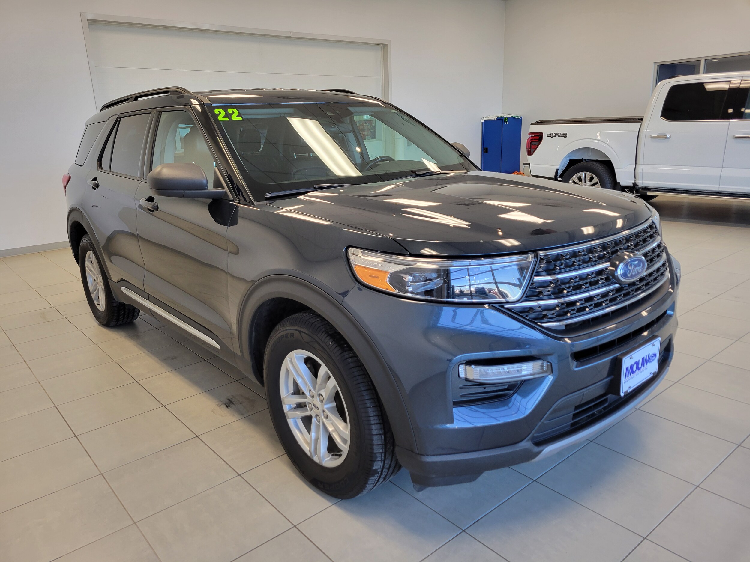 2022 Ford Explorer XLT photo 4