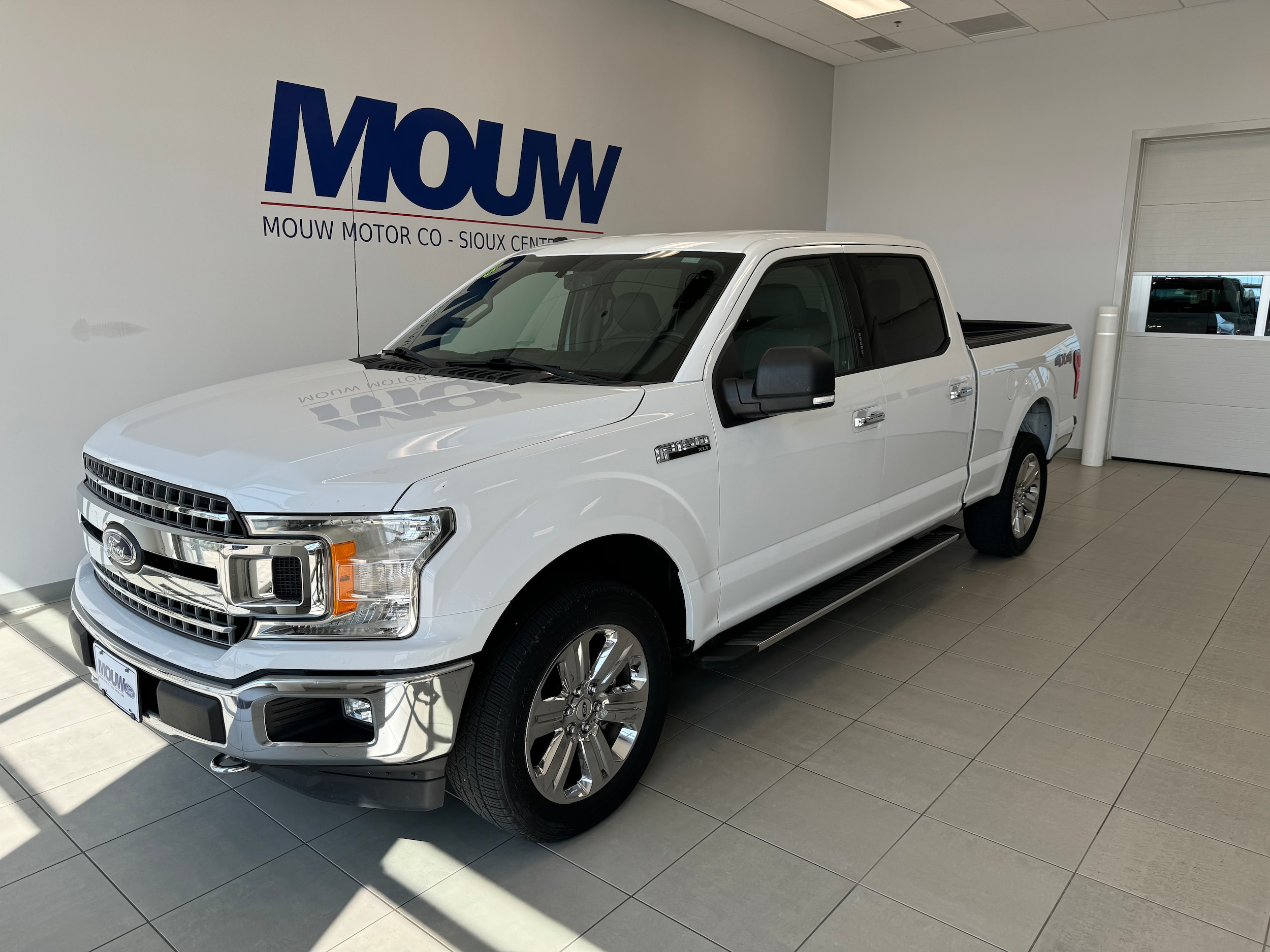 Used 2018 Ford F-150 XLT with VIN 1FTFW1EG4JFA62925 for sale in Sioux Center, IA