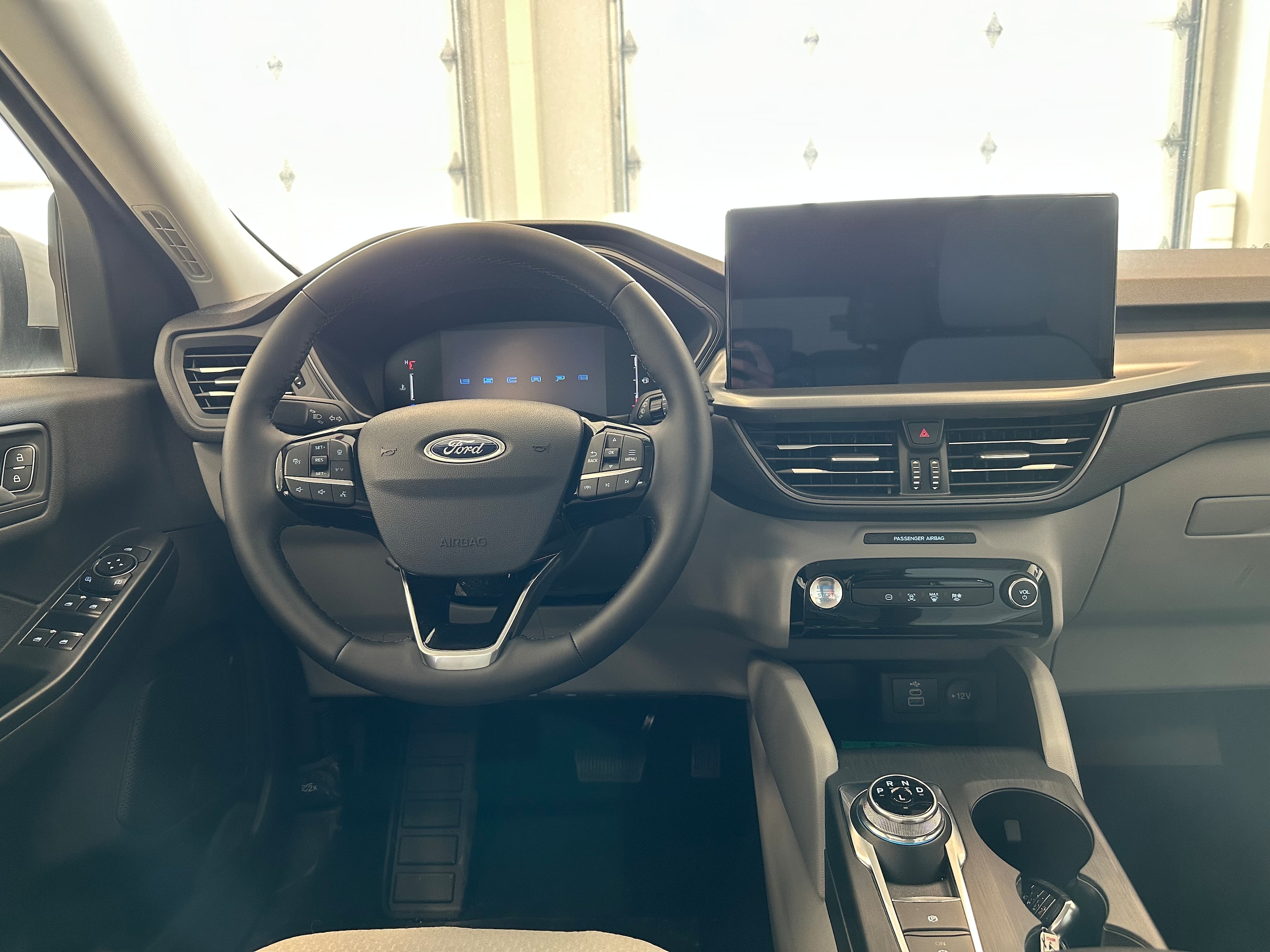 2025 Ford Escape Plug-in hybrid PHEV - Photo 19