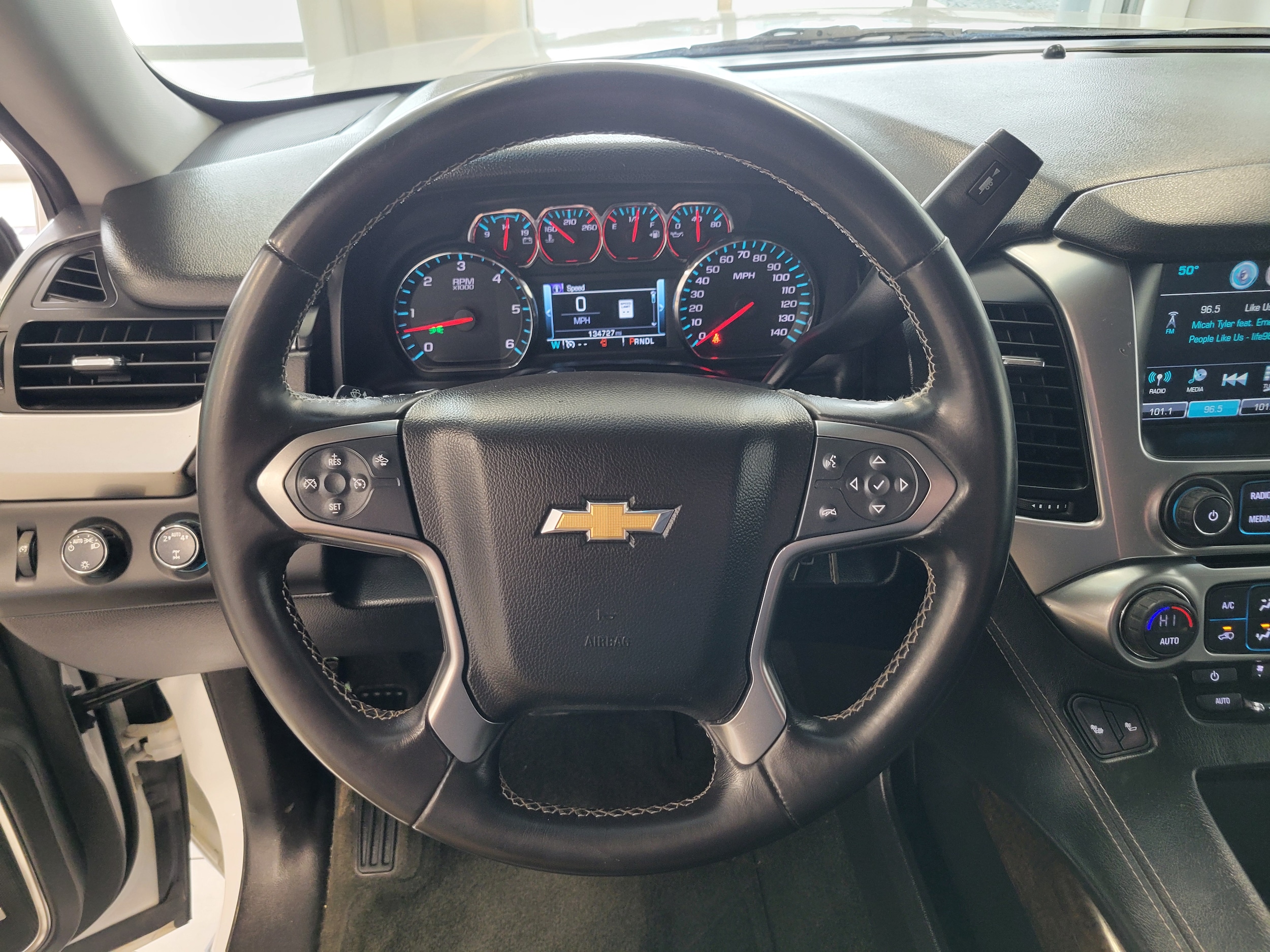 2017 Chevrolet Tahoe LT - Photo 17