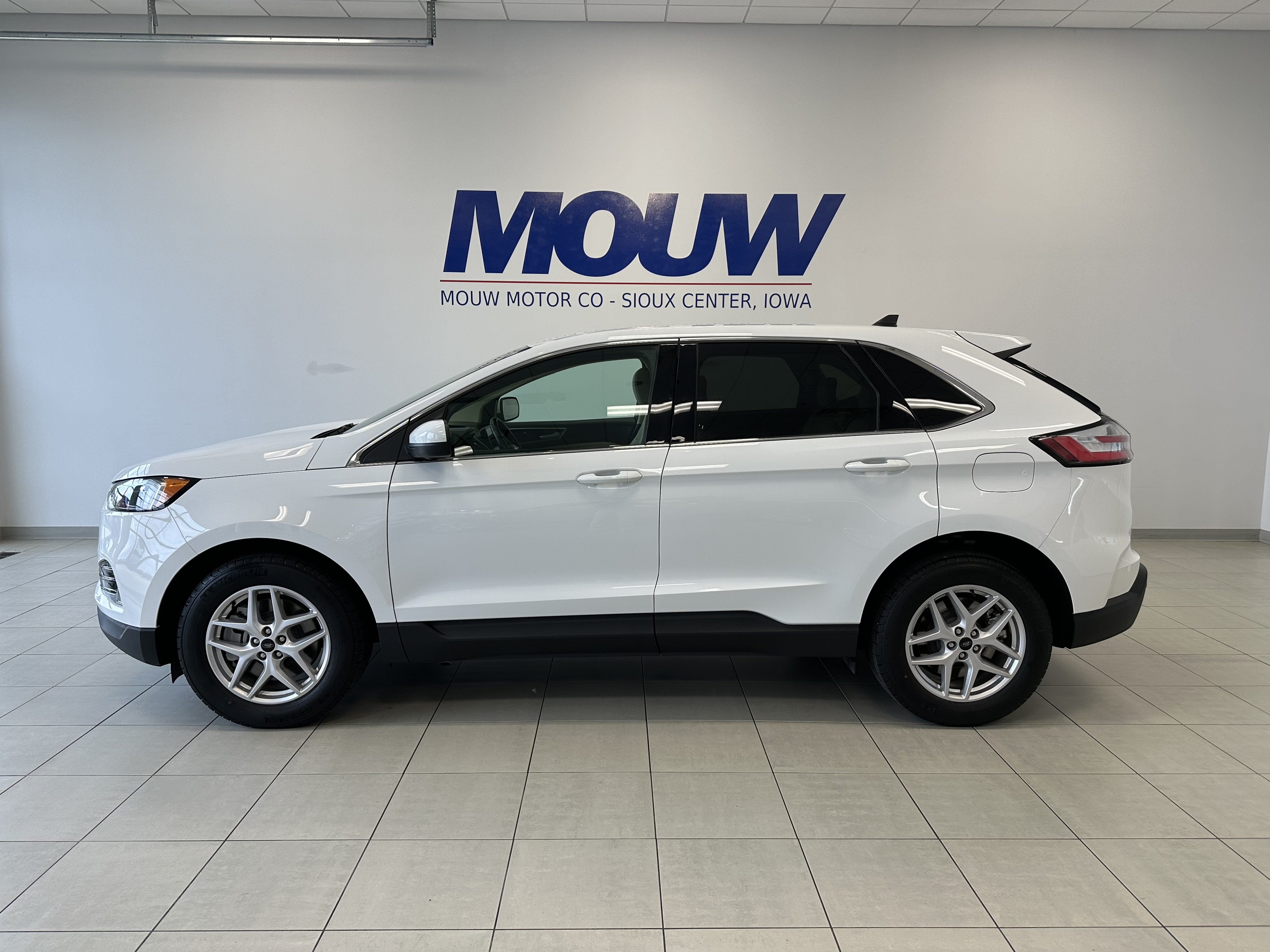  Ford Edge