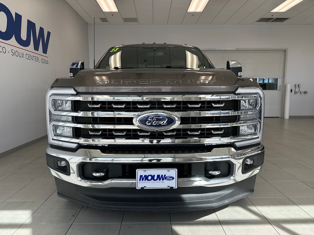Used 2023 Ford Super Duty F-350 SRW Lariat Pickup