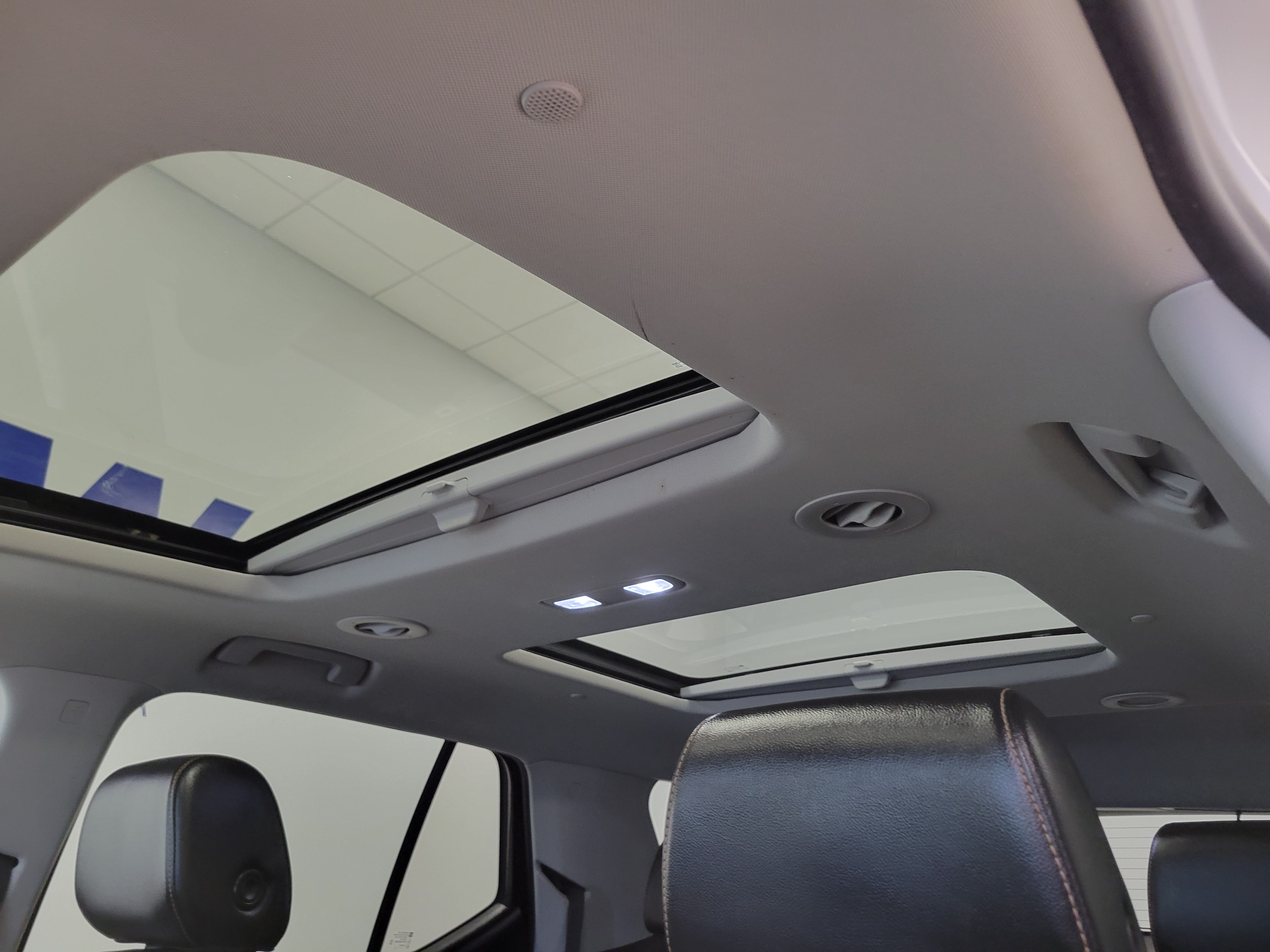 2019 Chevrolet Traverse 3LT - Photo 16