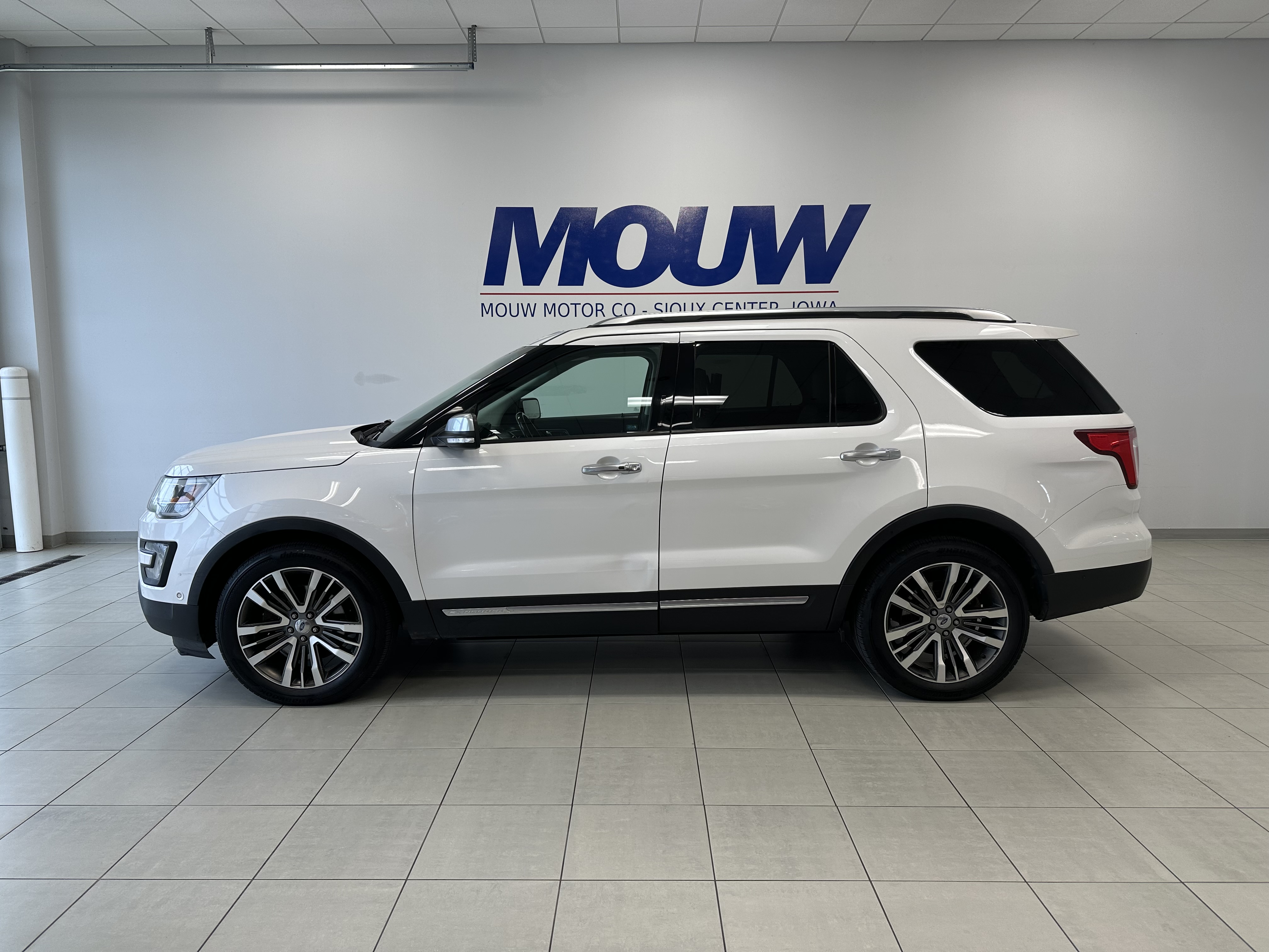  Ford Explorer