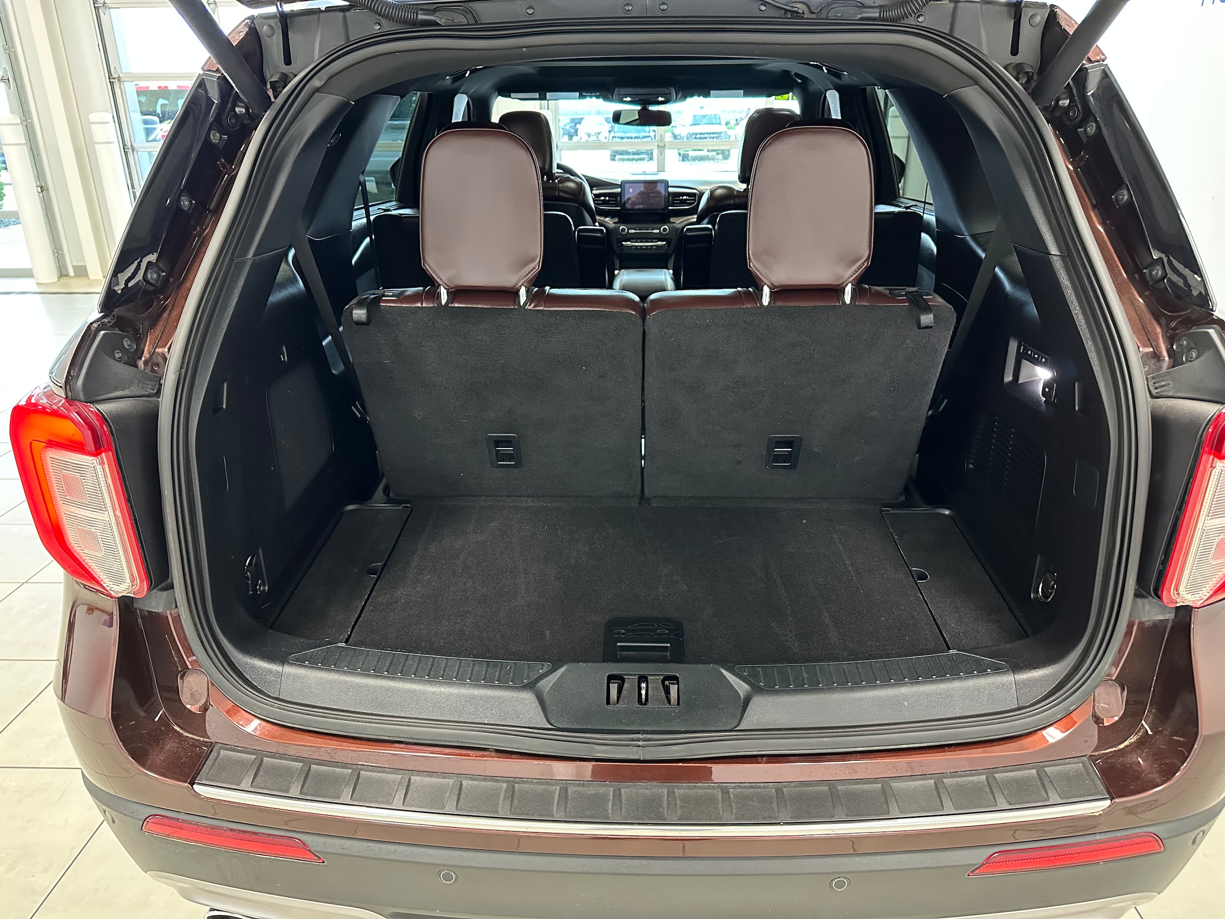 2020 Ford Explorer Platinum - Photo 8