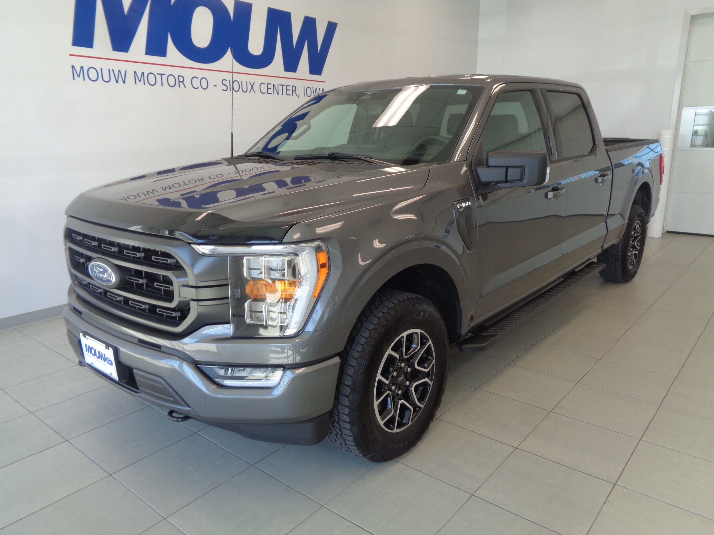 Used 2023 Ford F-150 XLT with VIN 1FTFW1E88PKE75892 for sale in Sioux Center, IA