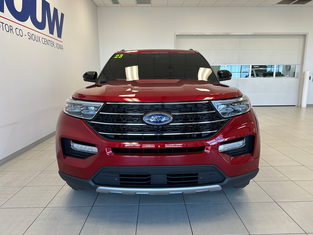 Used 2023 Ford Explorer XLT Premium SUV