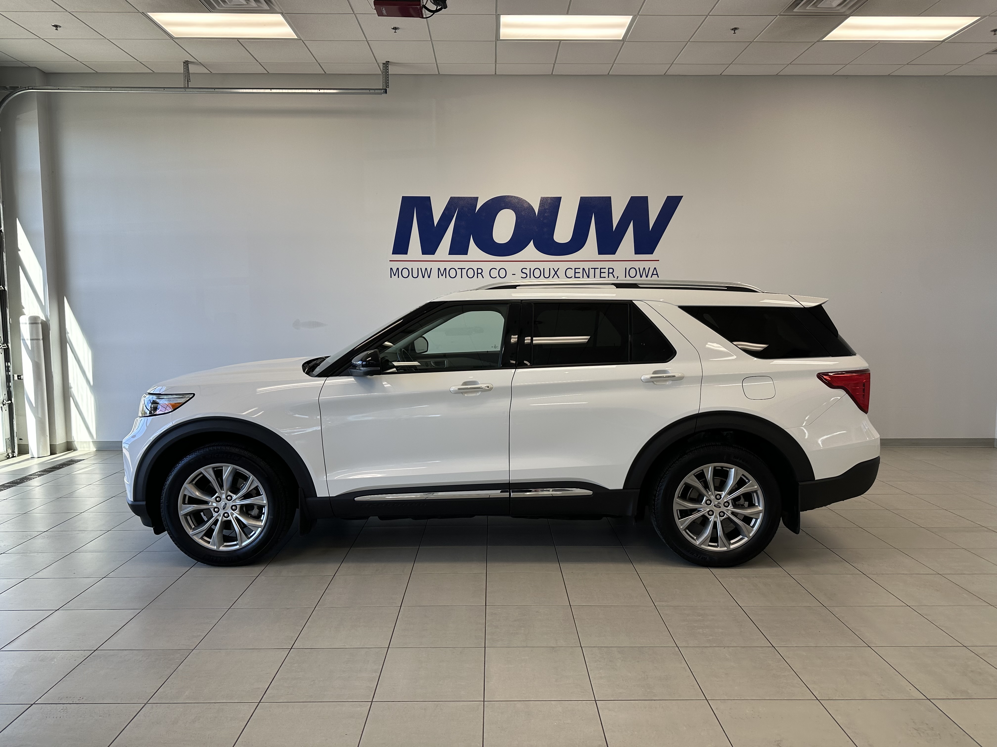 2020 Ford Explorer