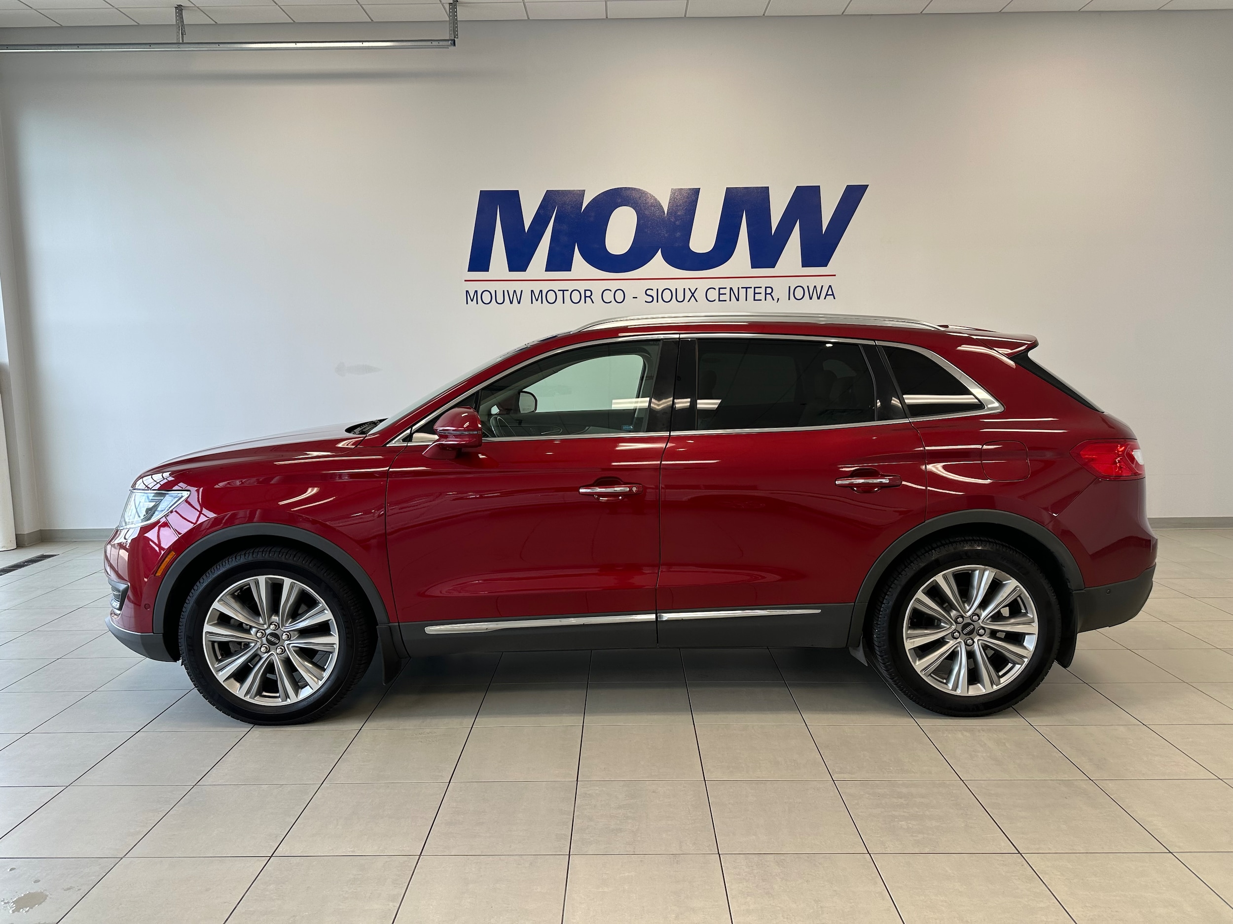 2016 Lincoln MKX Reserve AWD's photo