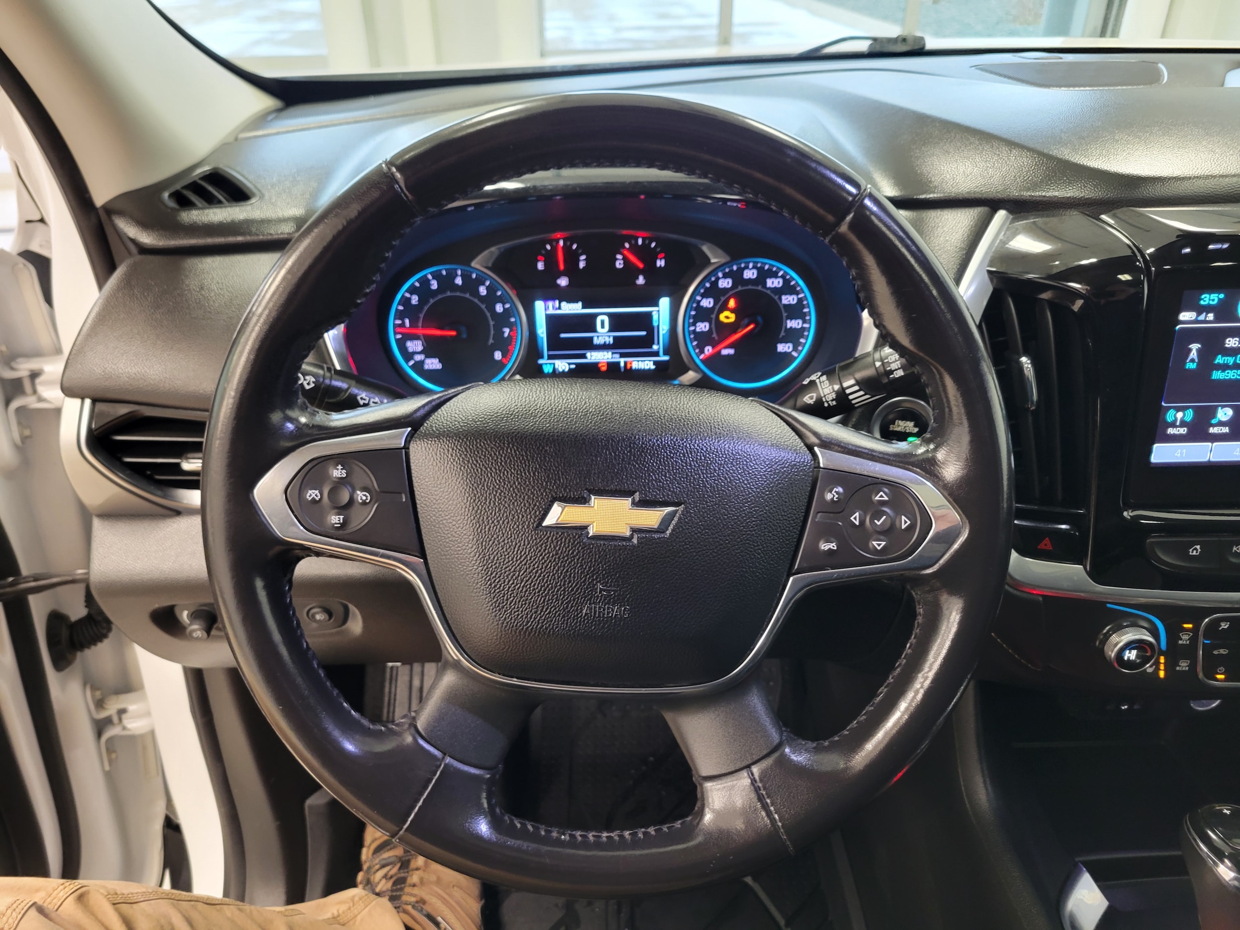 2019 Chevrolet Traverse 3LT - Photo 17