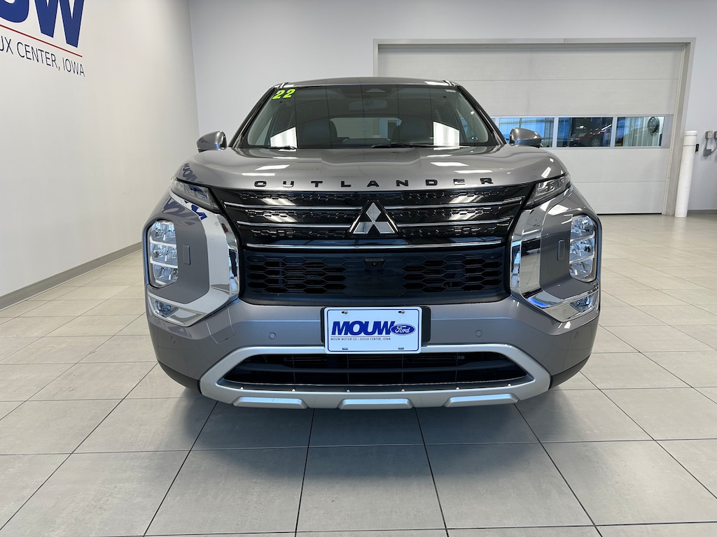 Used 2022 Mitsubishi Outlander SE SUV