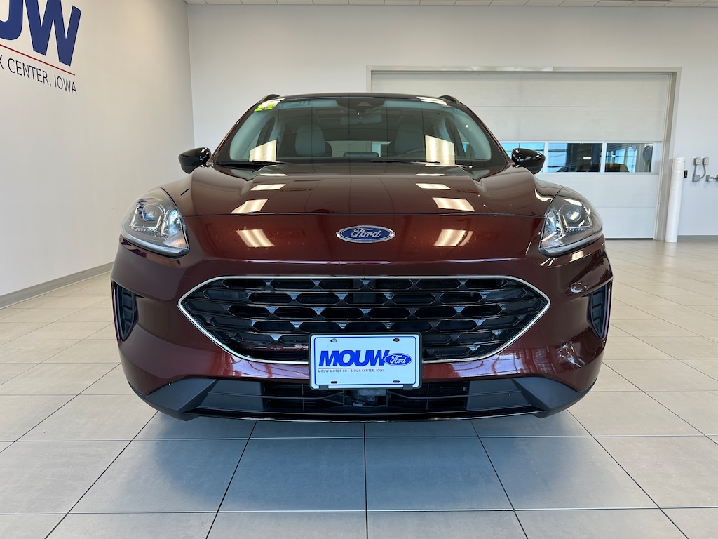 Used 2021 Ford Escape SE Hybrid SUV