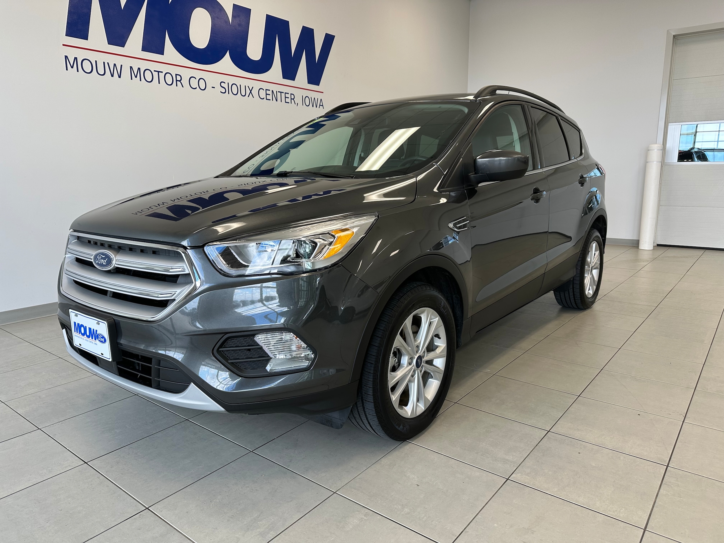Used 2019 Ford Escape SEL with VIN 1FMCU9HD4KUB61617 for sale in Sioux Center, IA