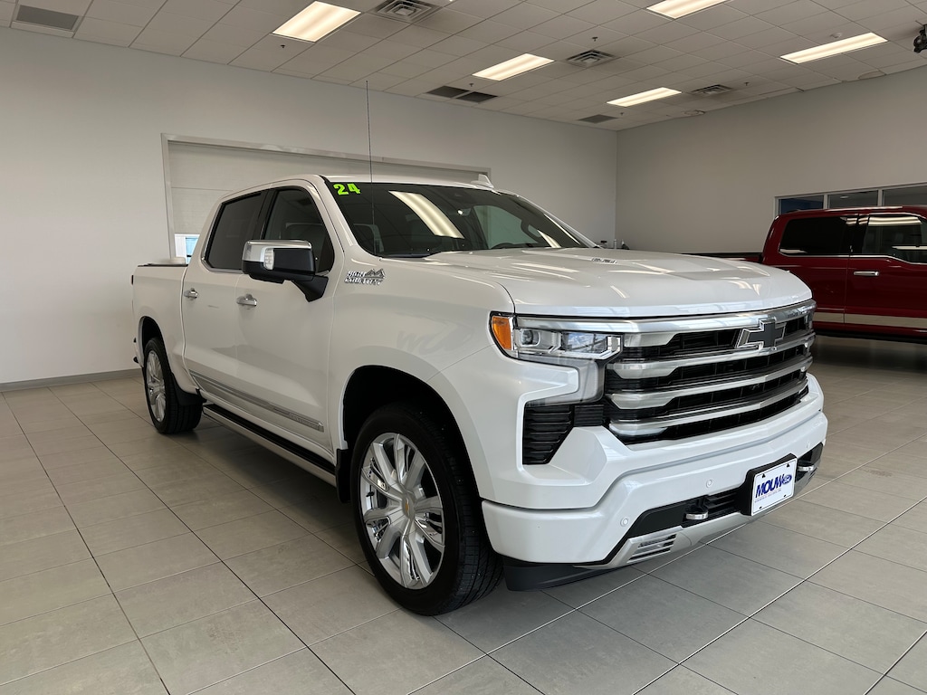 Used 2024 Chevrolet Silverado High Country Pickup
