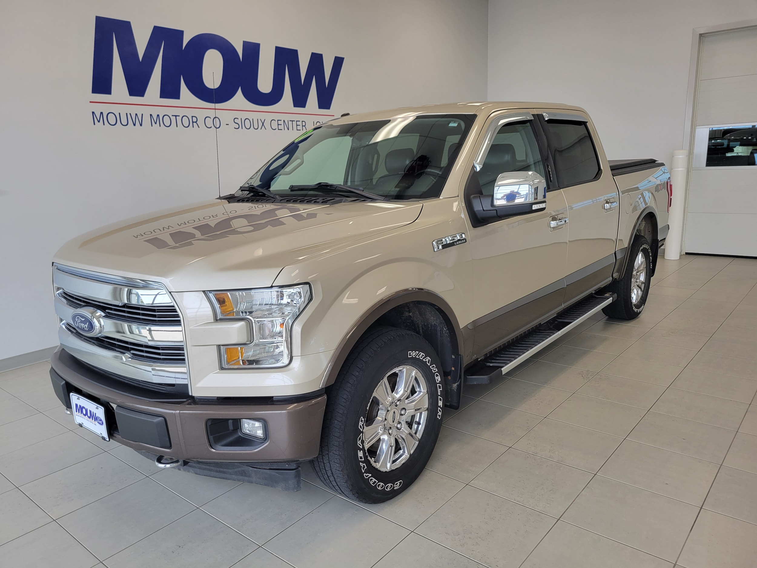 Used 2017 Ford F-150 Lariat with VIN 1FTEW1EF3HKC73859 for sale in Sioux Center, IA