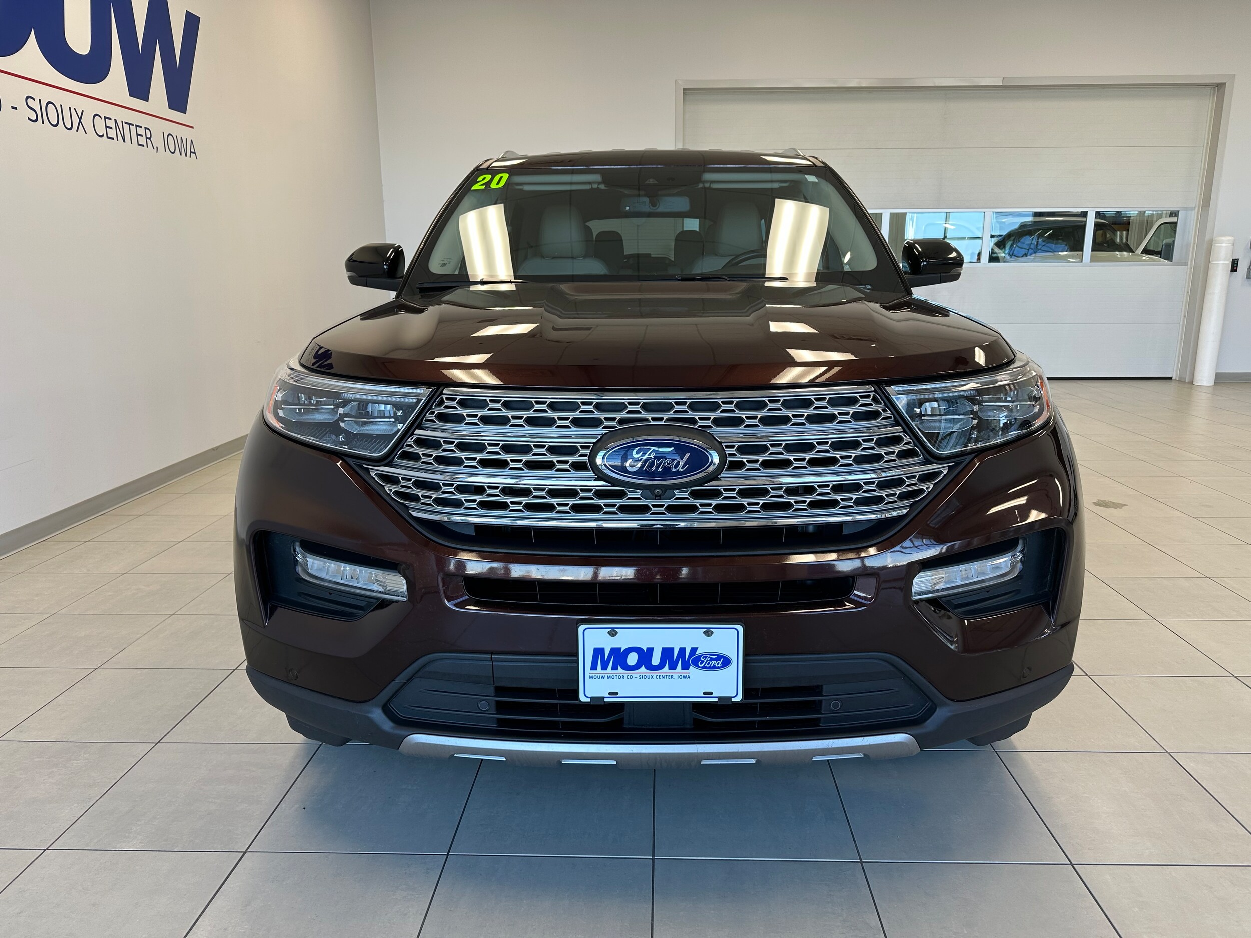 2020 Ford Explorer Limited photo 3