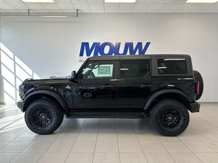 2026 Ford Bronco Outer Banks SUV