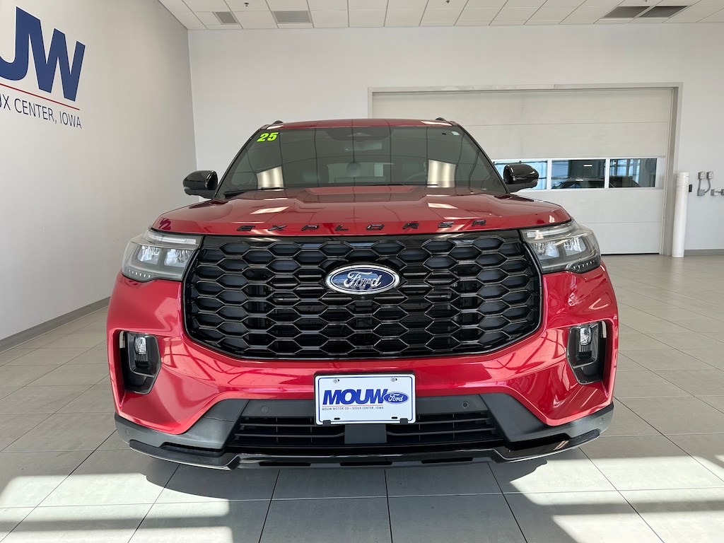 Used 2025 Ford Explorer ST-Line SUV