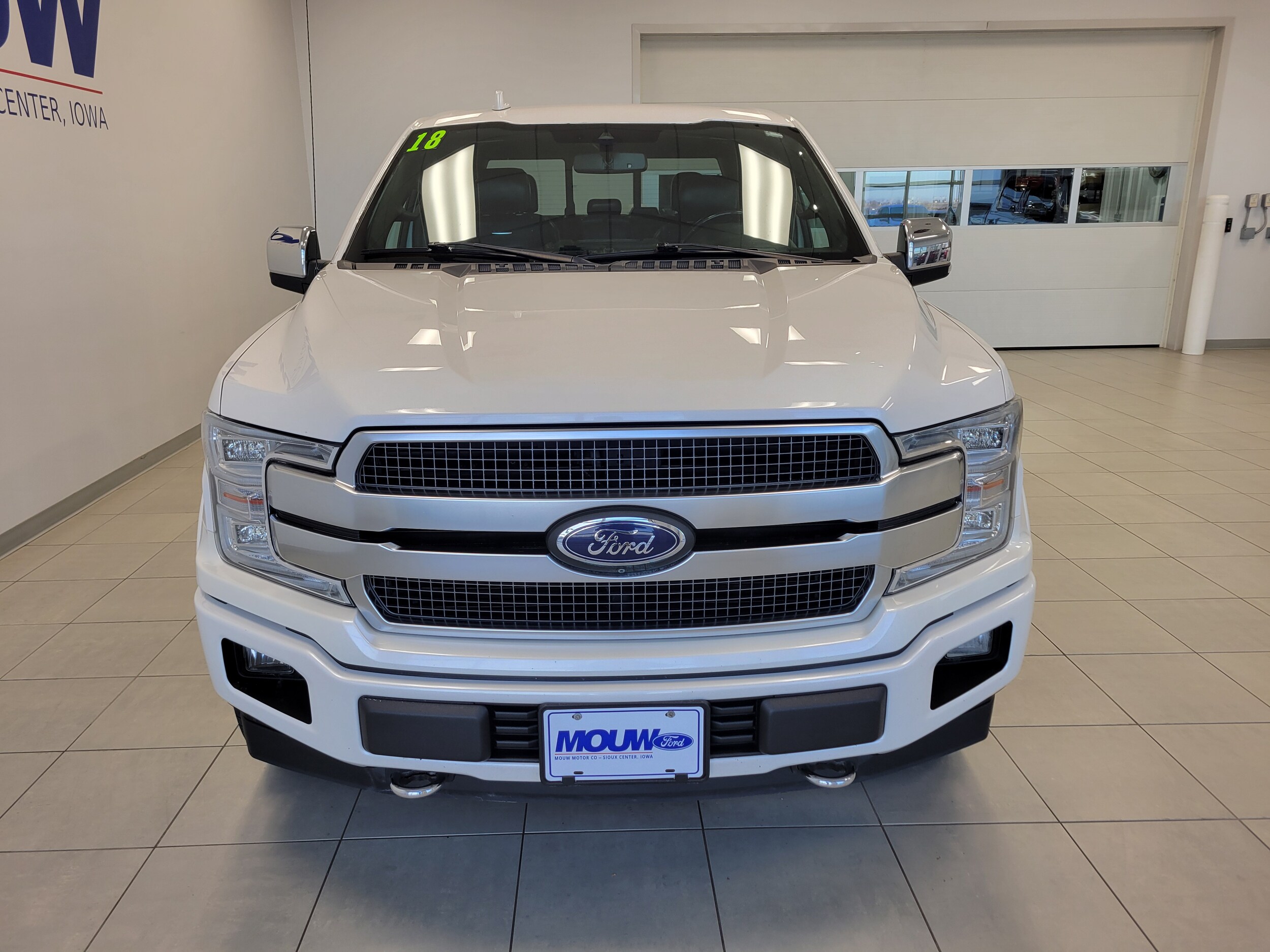 2018 Ford F-150 Platinum photo 3