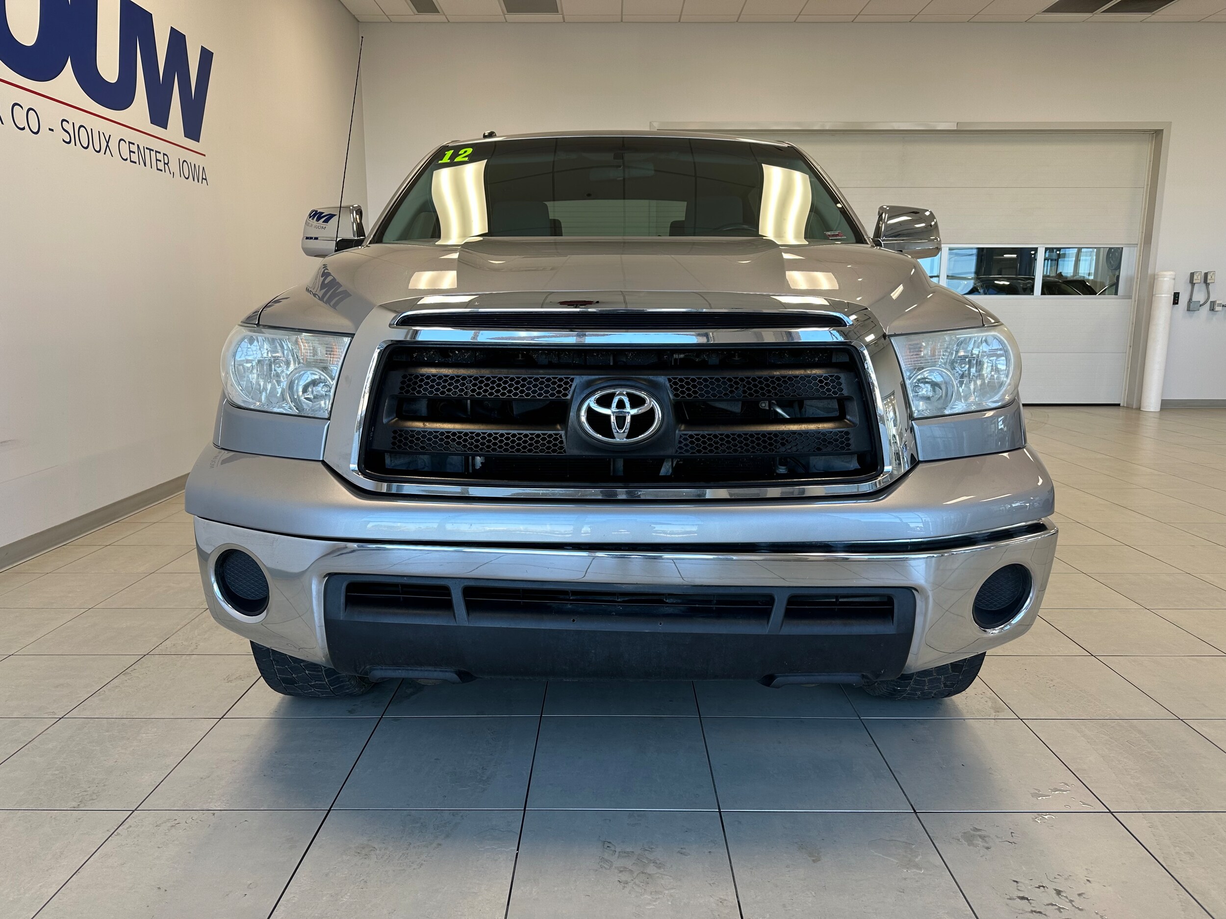 2012 Toyota Tundra Grade photo 3