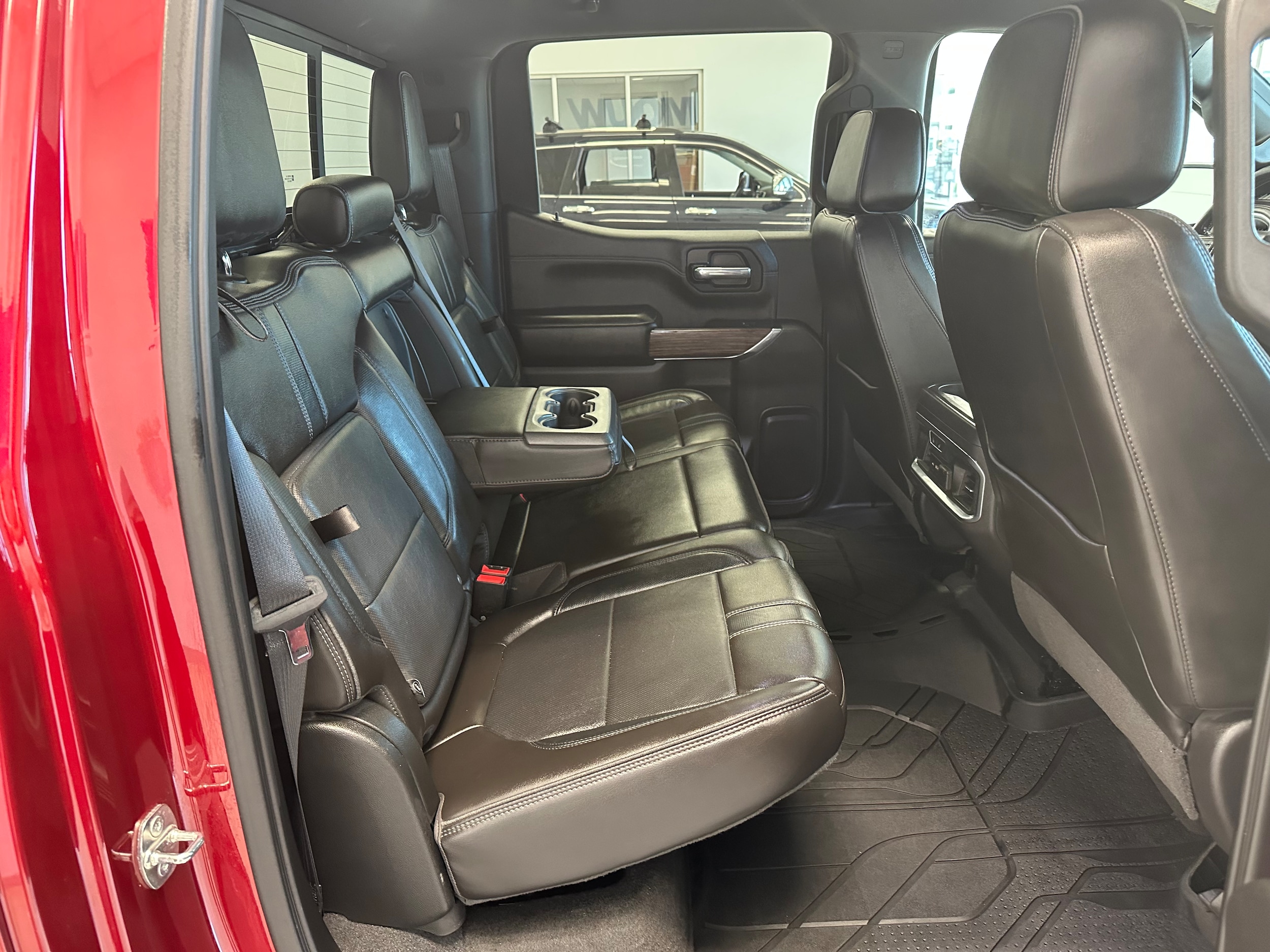 2019 Chevrolet Silverado 1500 High Country - Photo 13