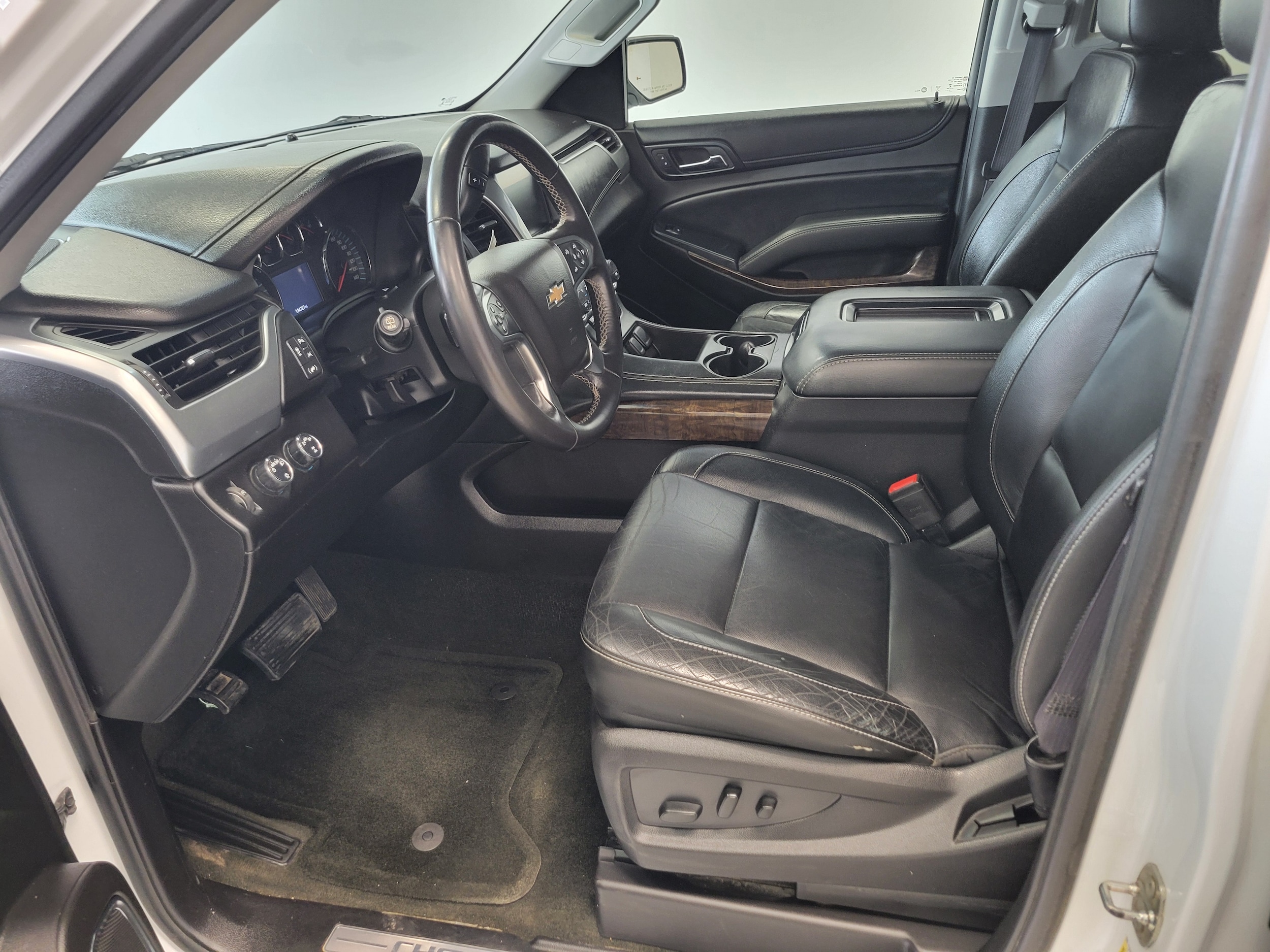 2017 Chevrolet Tahoe LT - Photo 8
