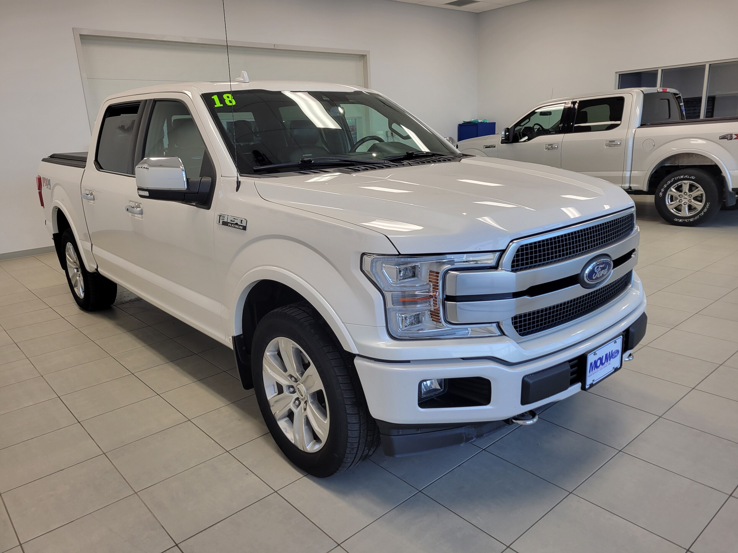 2018 Ford F-150 Platinum photo 4