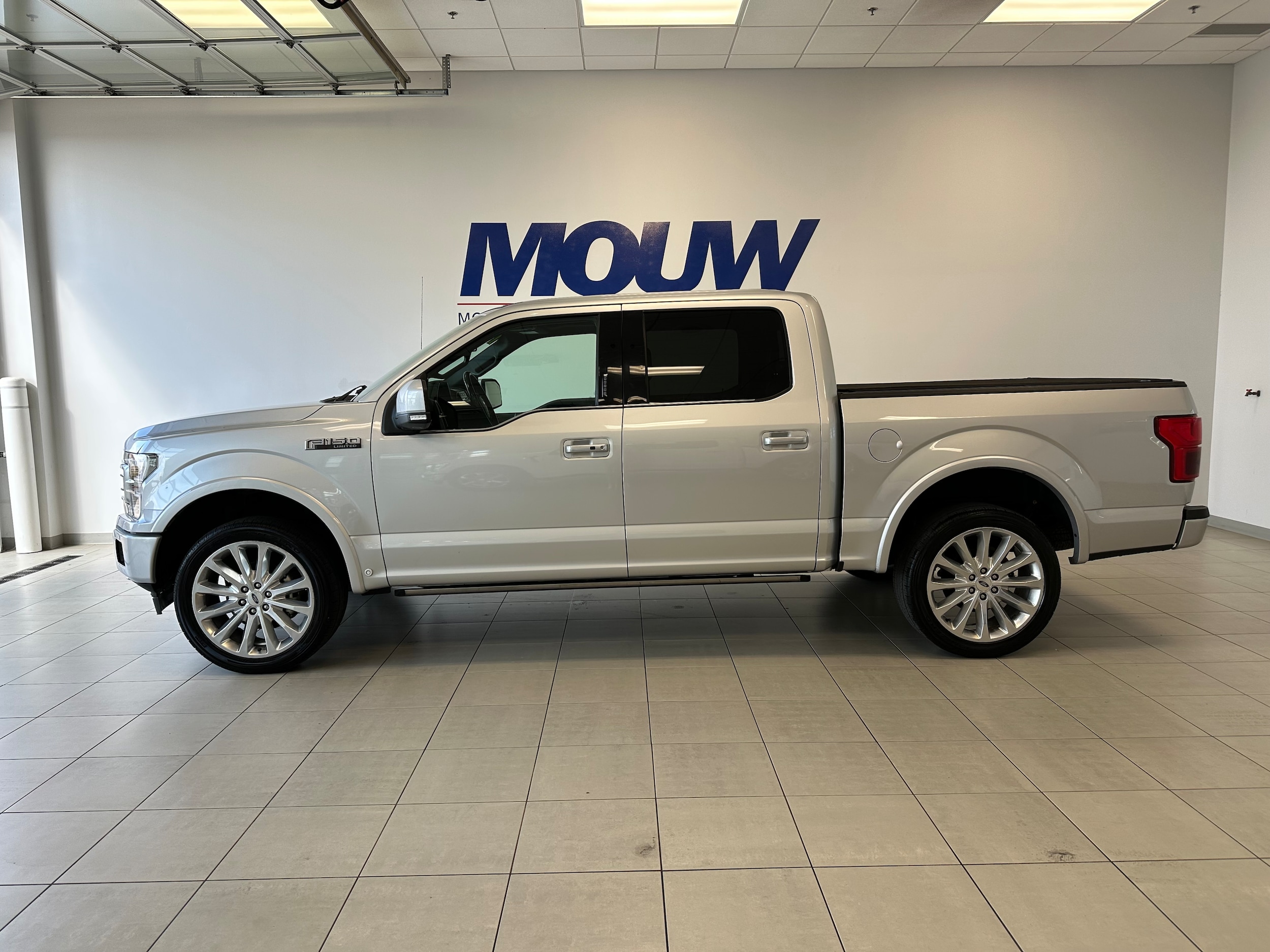 2018 Ford F-150 Limited's photo