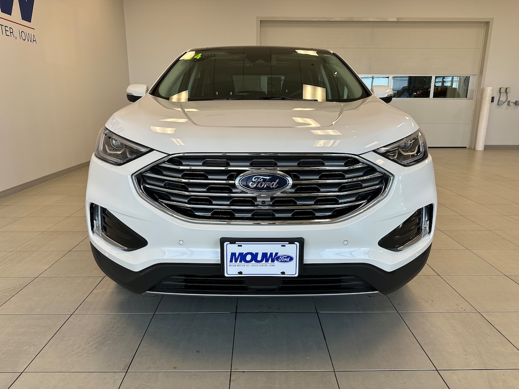 Used 2024 Ford Edge Titanium SUV