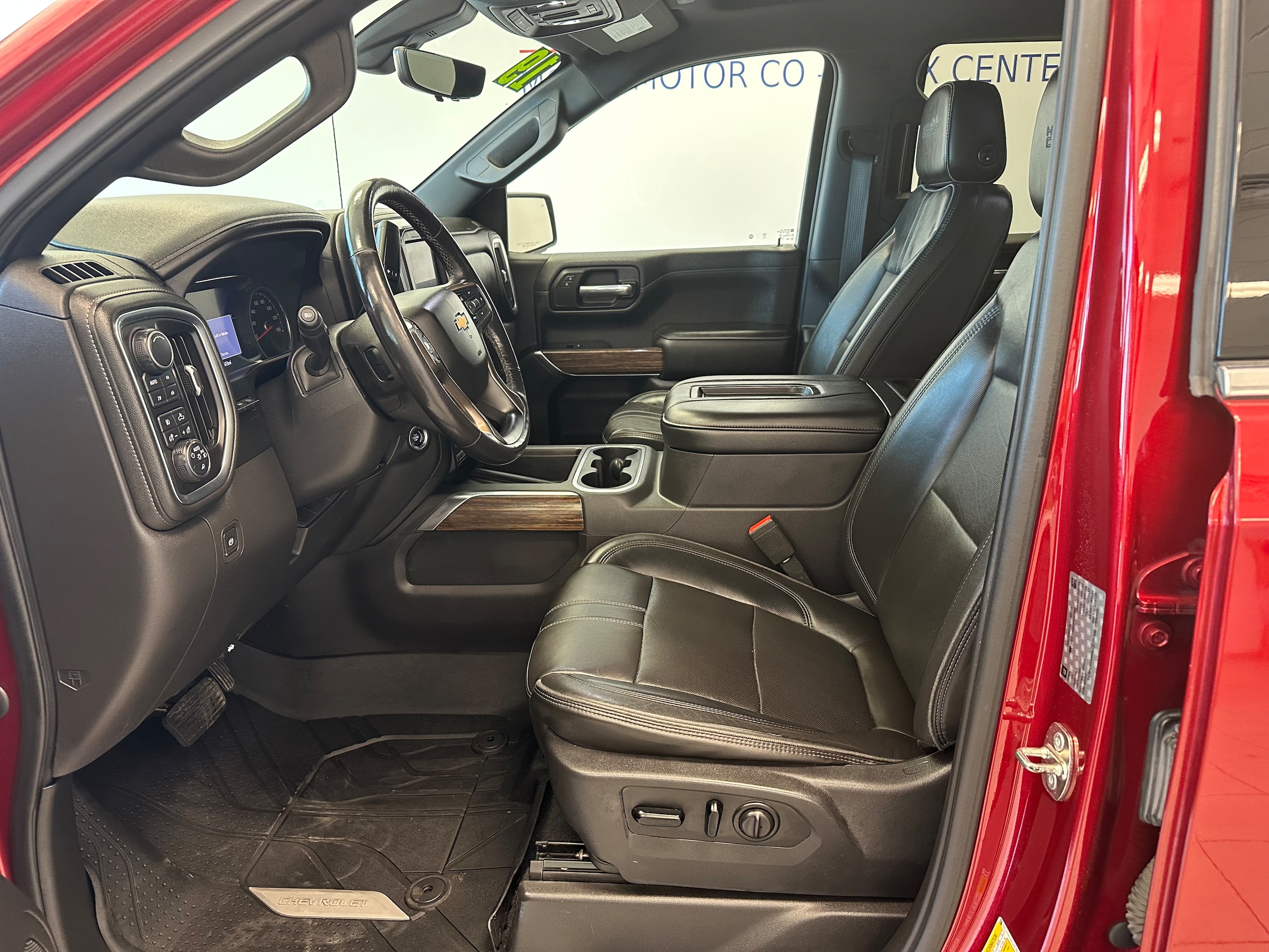 2019 Chevrolet Silverado 1500 High Country - Photo 10