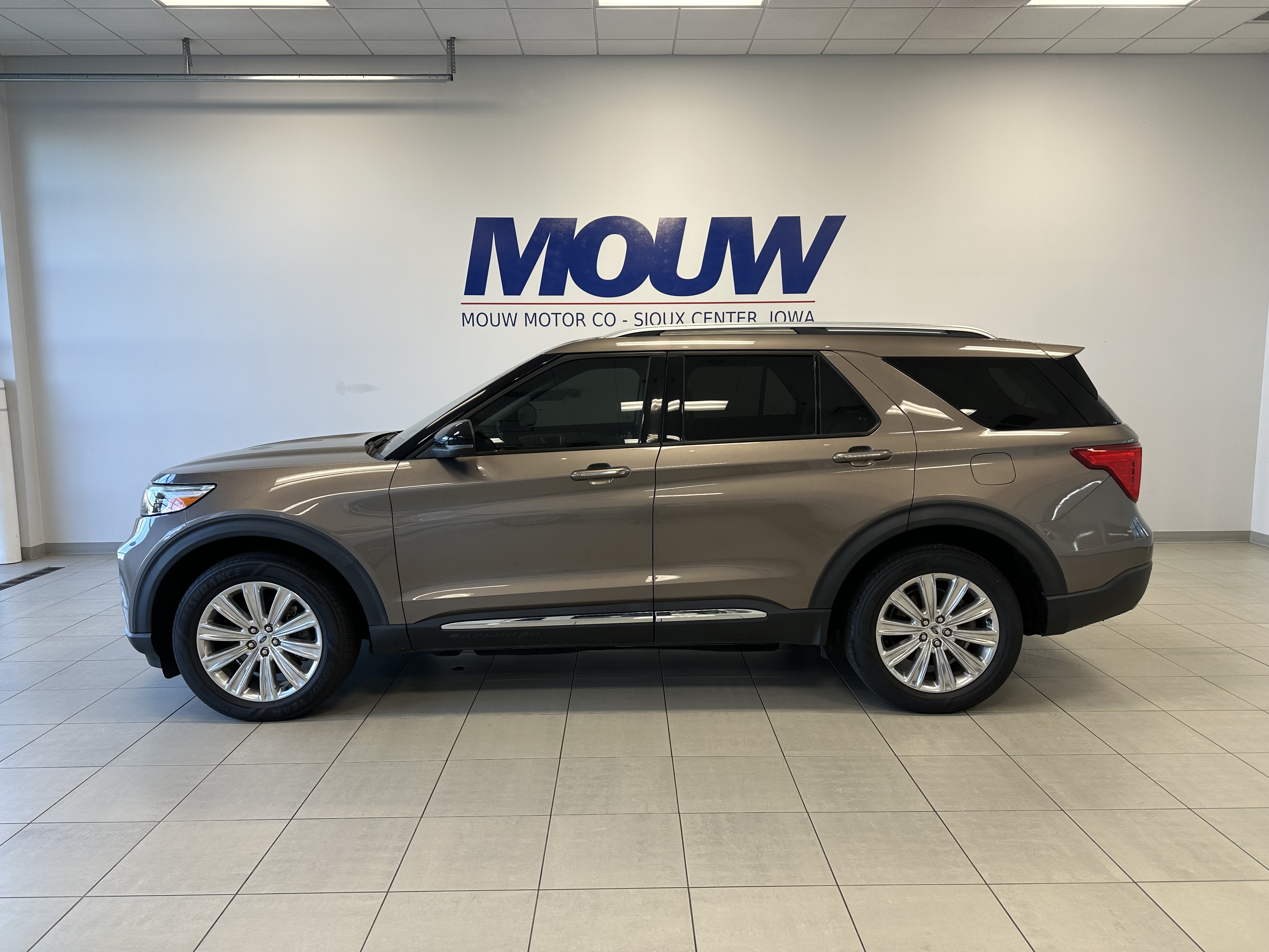 2021 Ford Explorer
