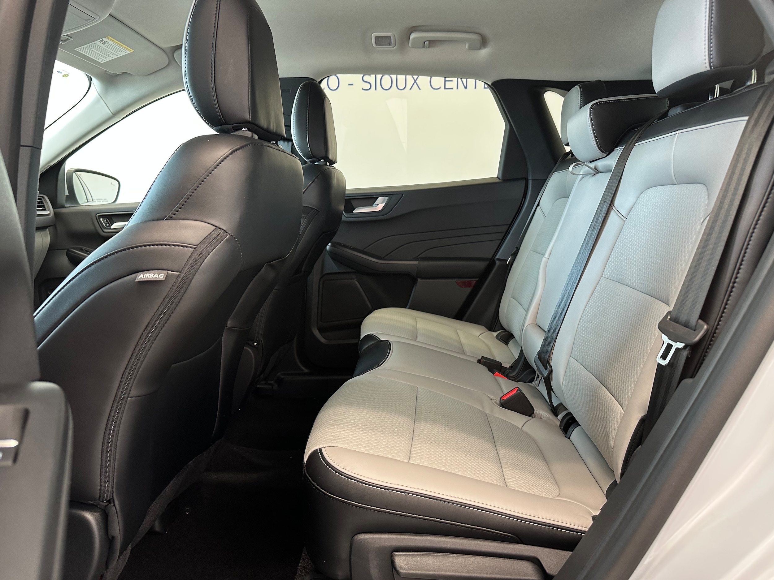 2025 Ford Escape Plug-in hybrid PHEV - Photo 14