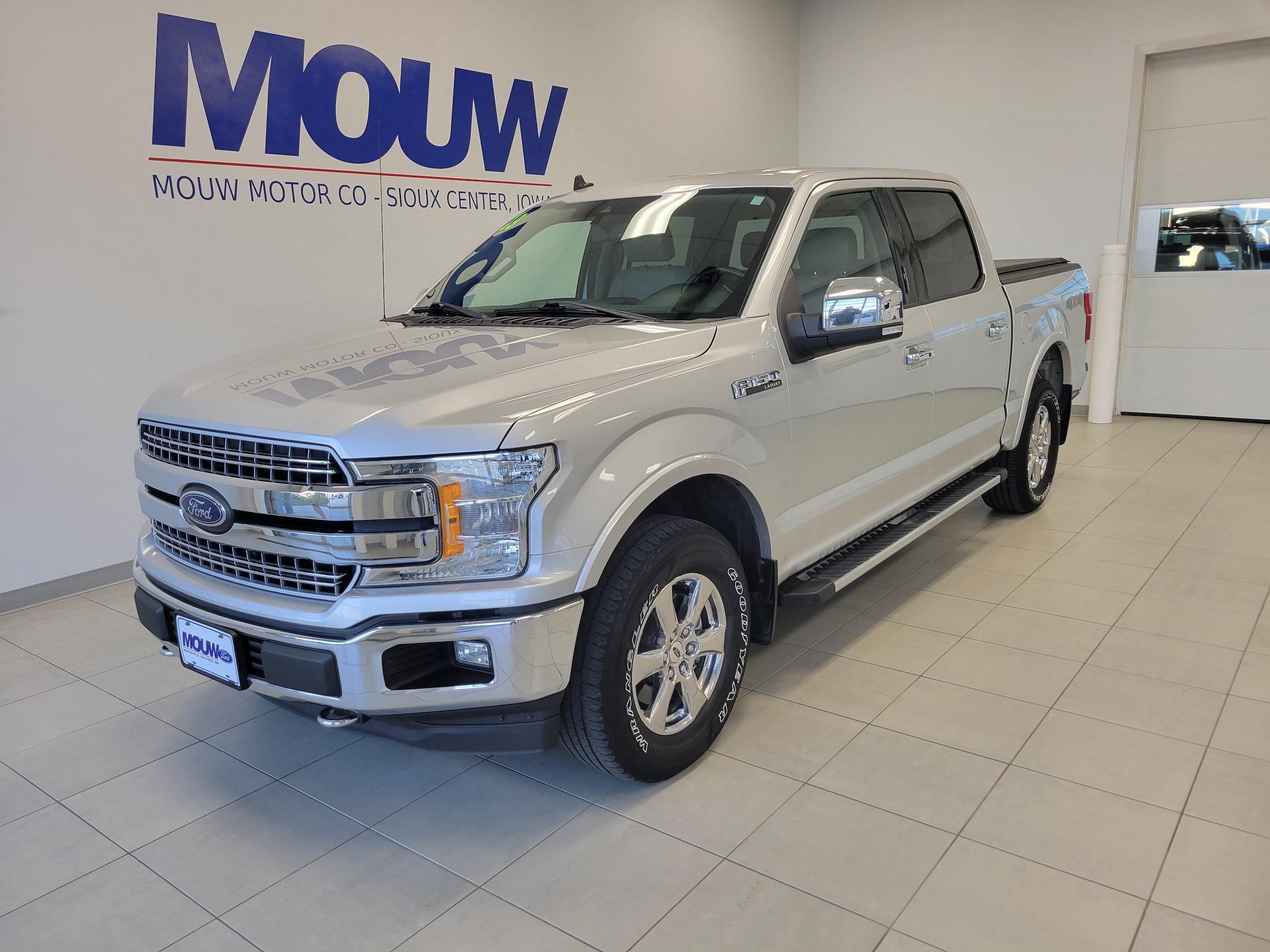 Used 2019 Ford F-150 Lariat with VIN 1FTEW1E53KKD12979 for sale in Sioux Center, IA
