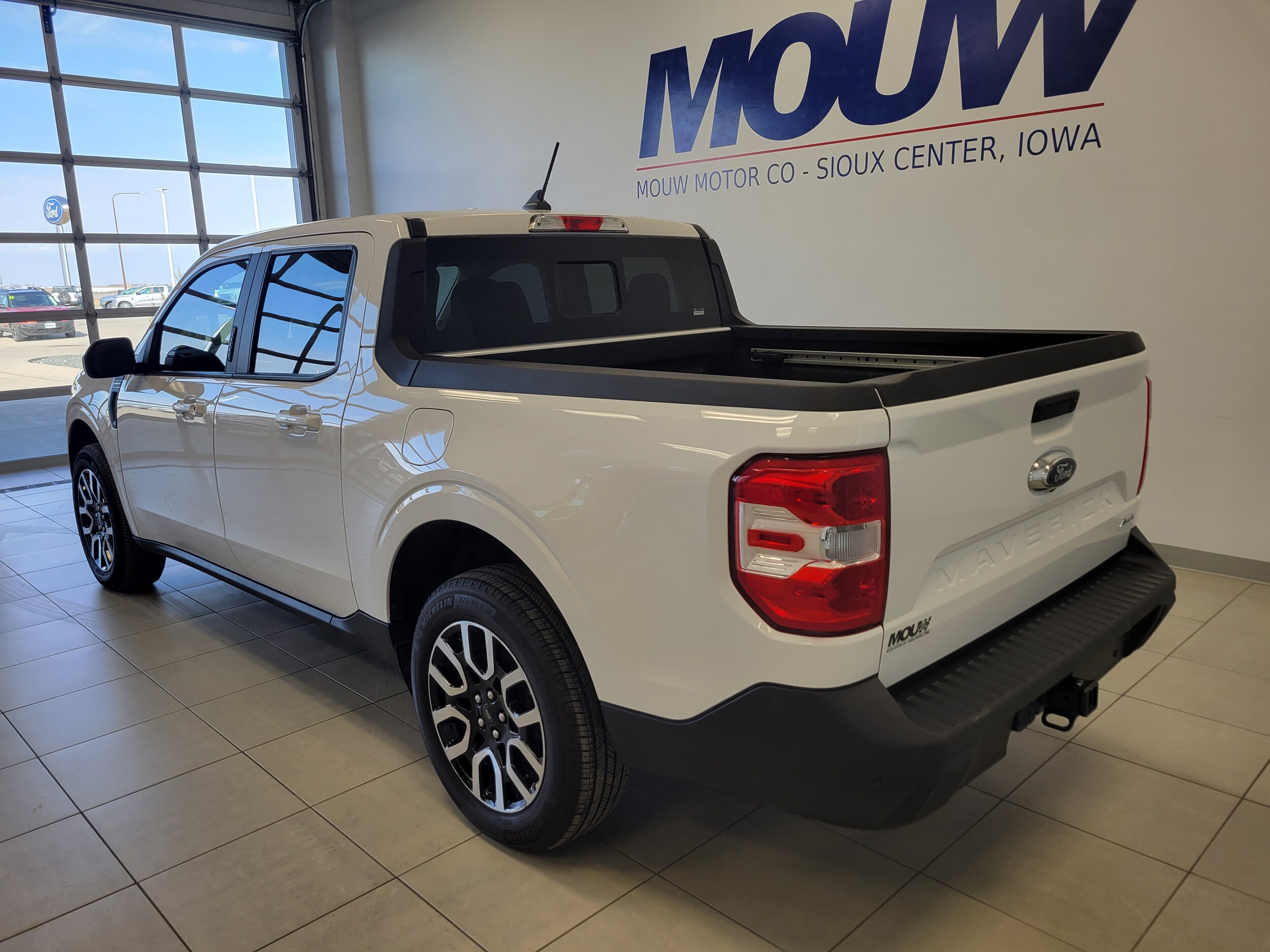 2022 Ford Maverick Lariat photo 4