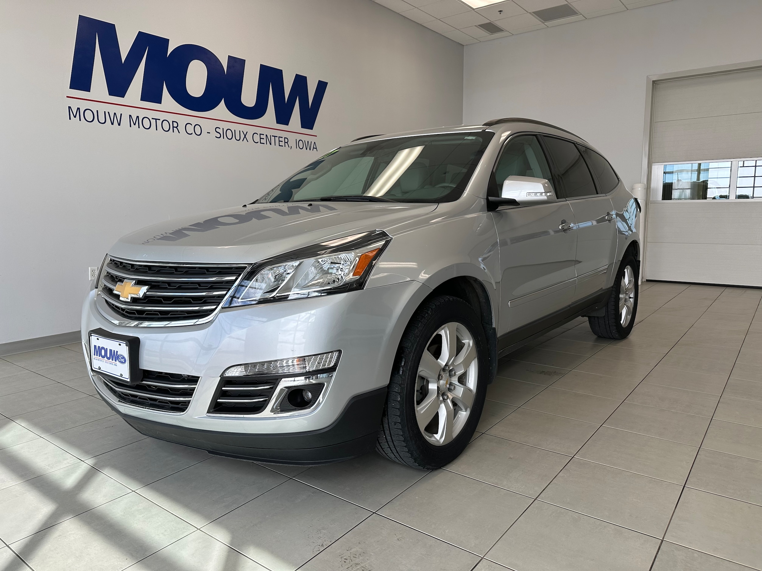Used 2017 Chevrolet Traverse Premier with VIN 1GNKVJKD9HJ265058 for sale in Sioux Center, IA