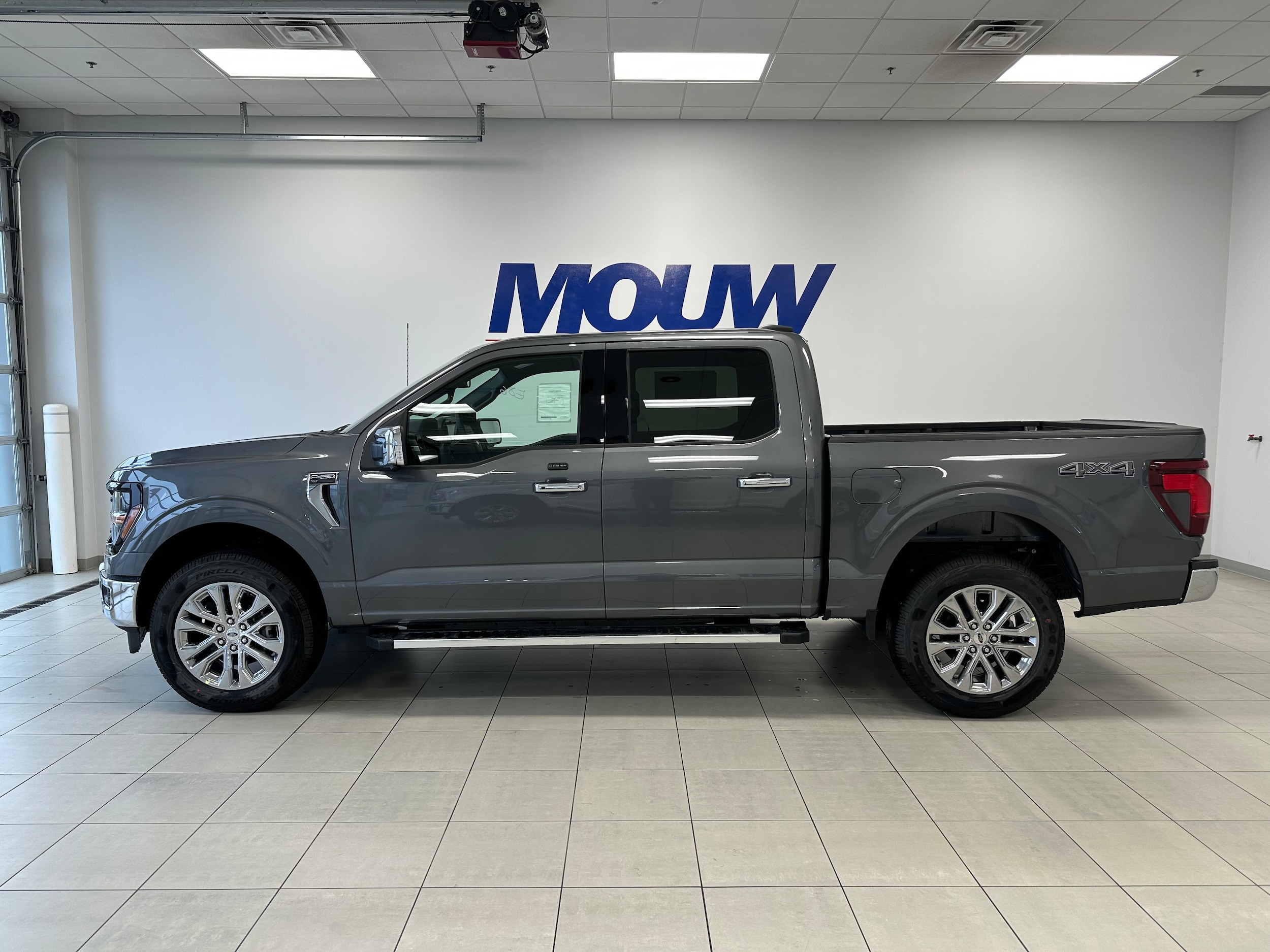 2025 Ford F-150 XLT's photo