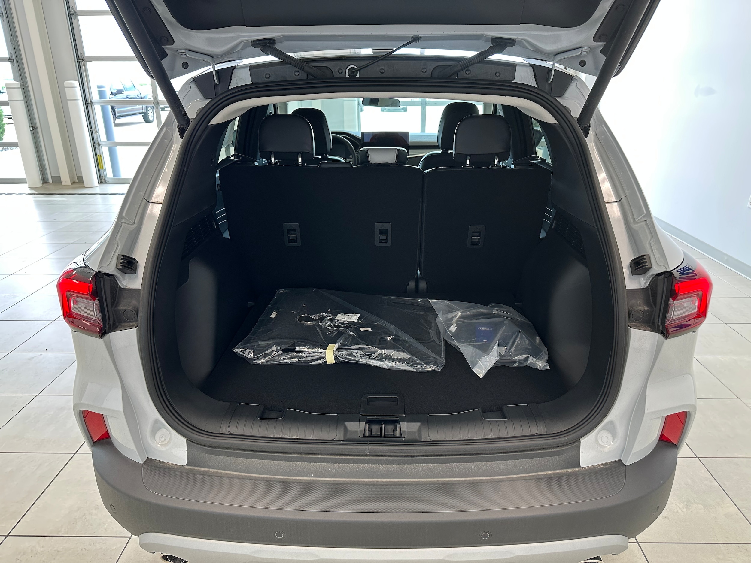 2025 Ford Escape Plug-in hybrid PHEV - Photo 9