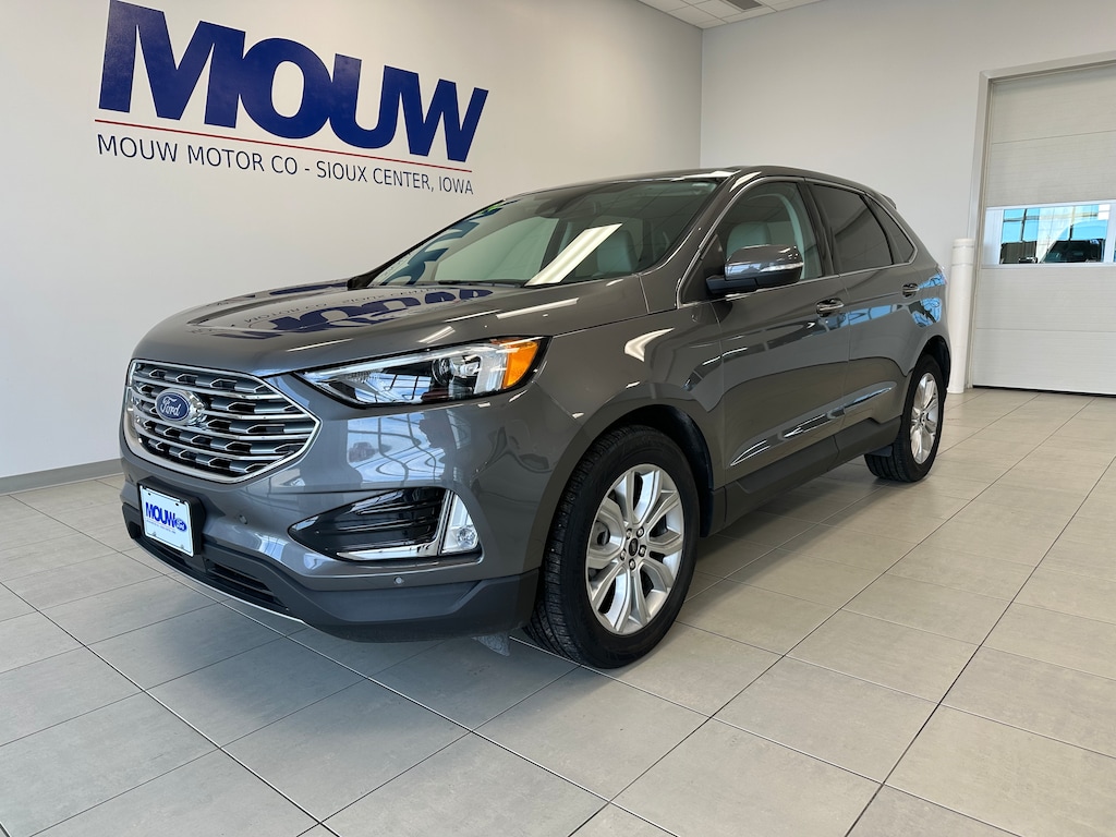 Used 2024 Ford Edge Titanium SUV