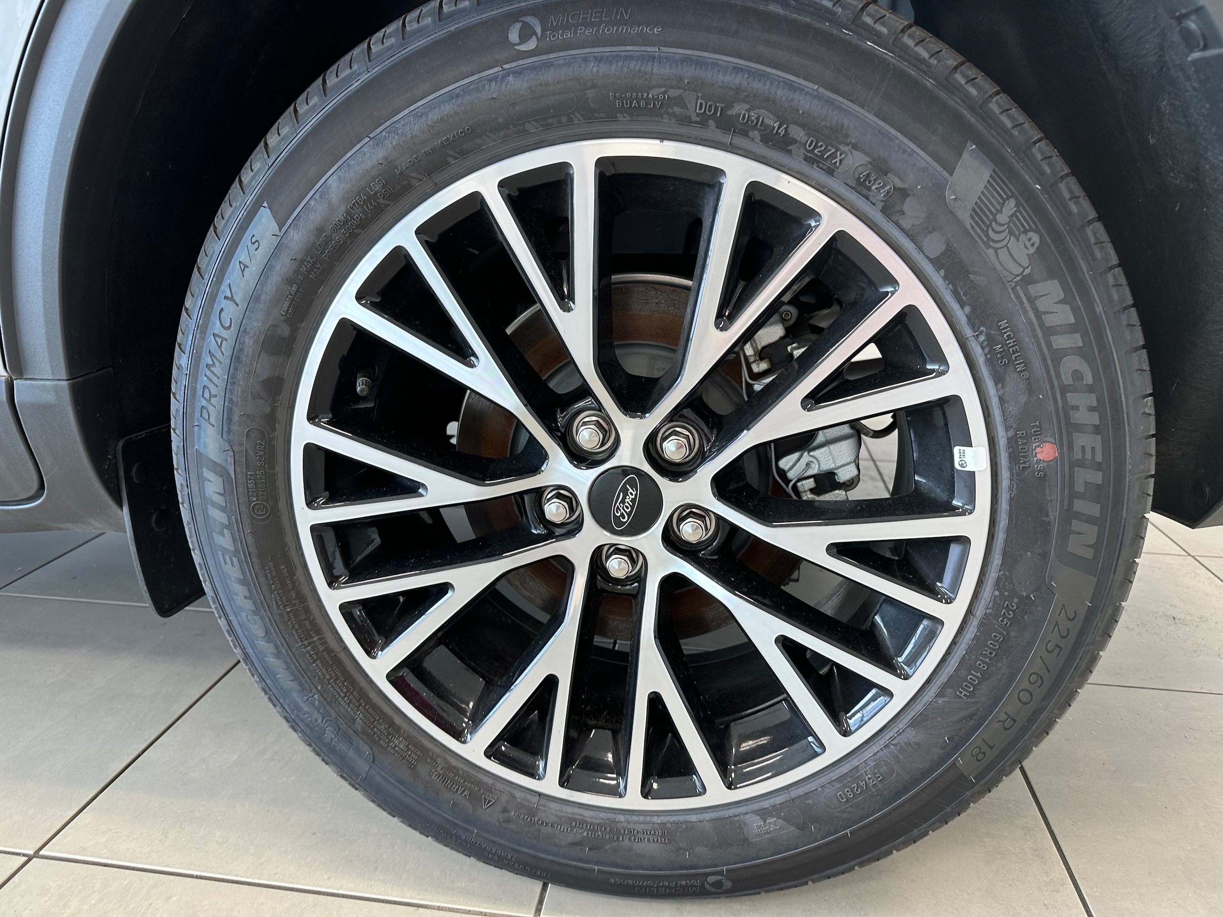 2025 Ford Escape Plug-in hybrid PHEV - Photo 10