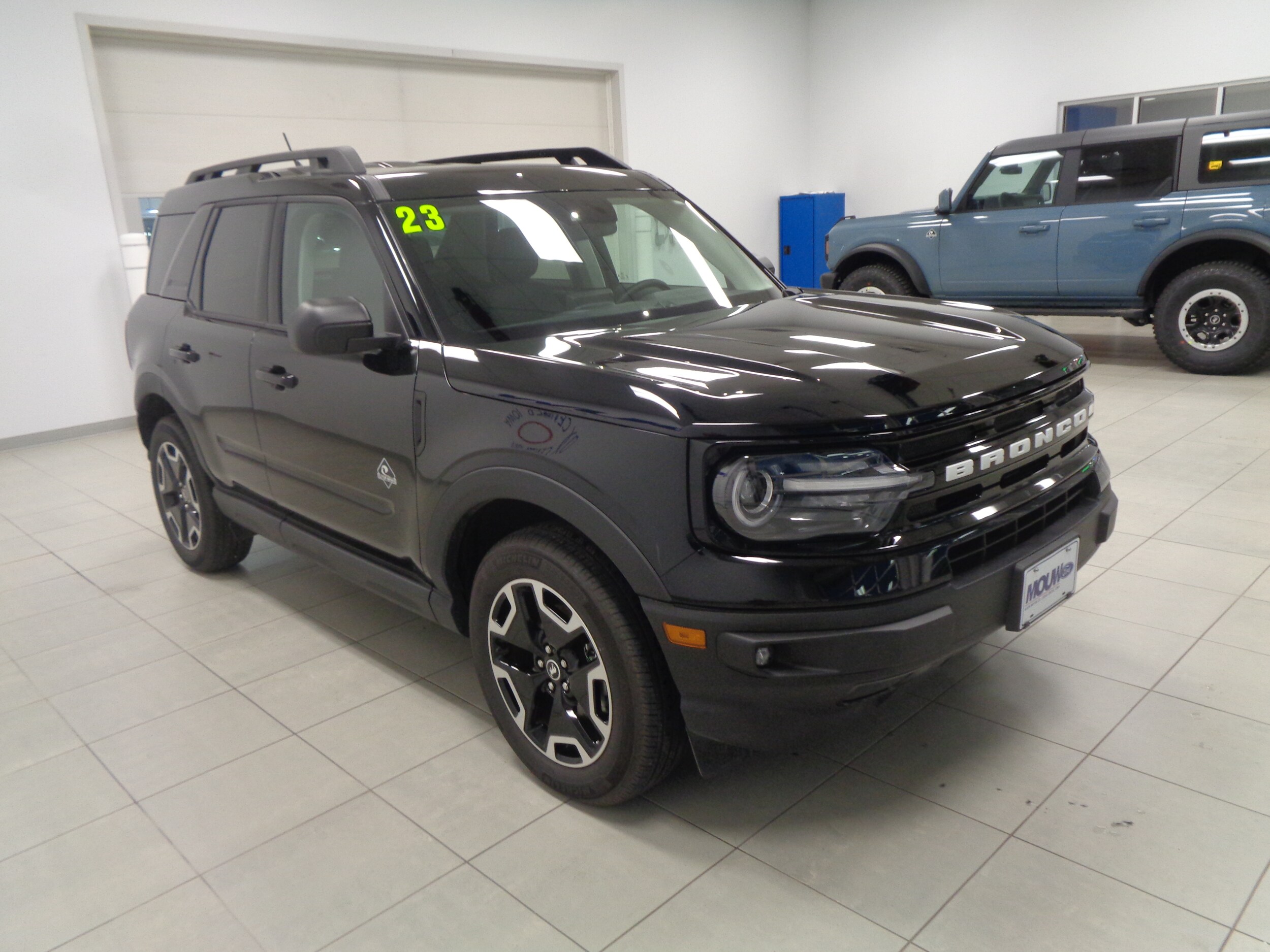 2023 Ford Bronco Sport Outer Banks photo 4