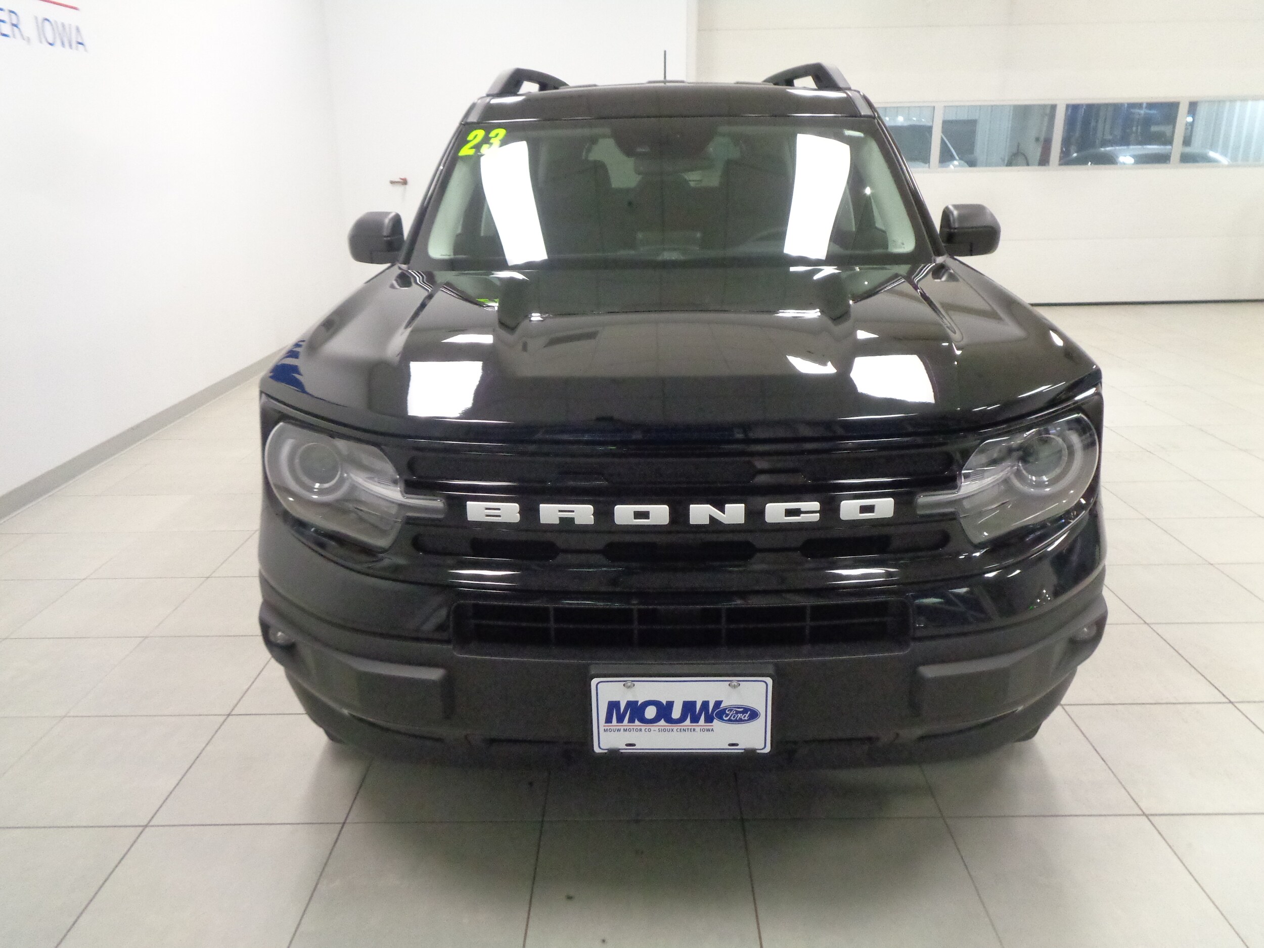 2023 Ford Bronco Sport Outer Banks photo 3