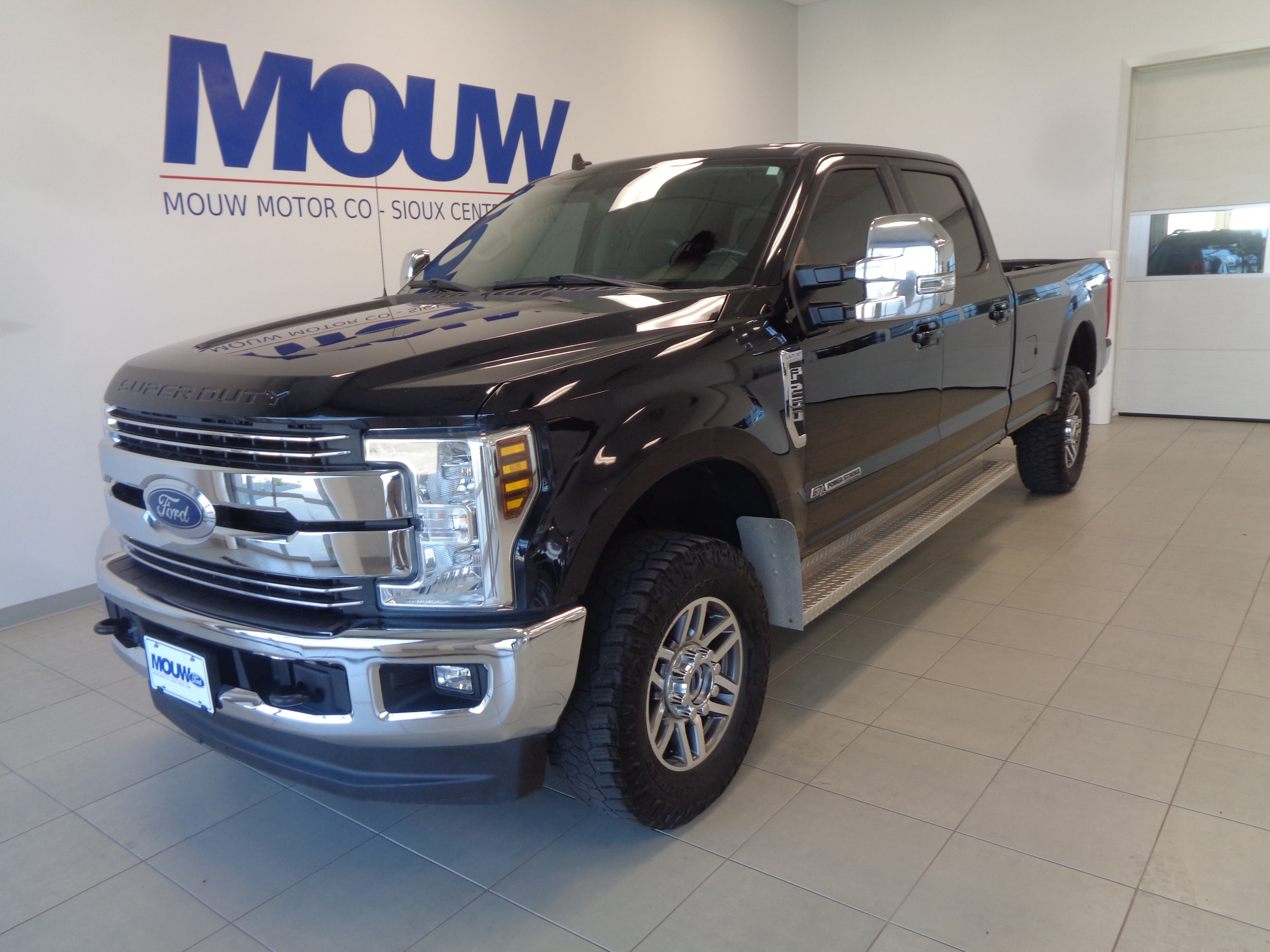 Used 2019 Ford F-250 Super Duty Lariat with VIN 1FT7W2BT4KEF29506 for sale in Sioux Center, IA