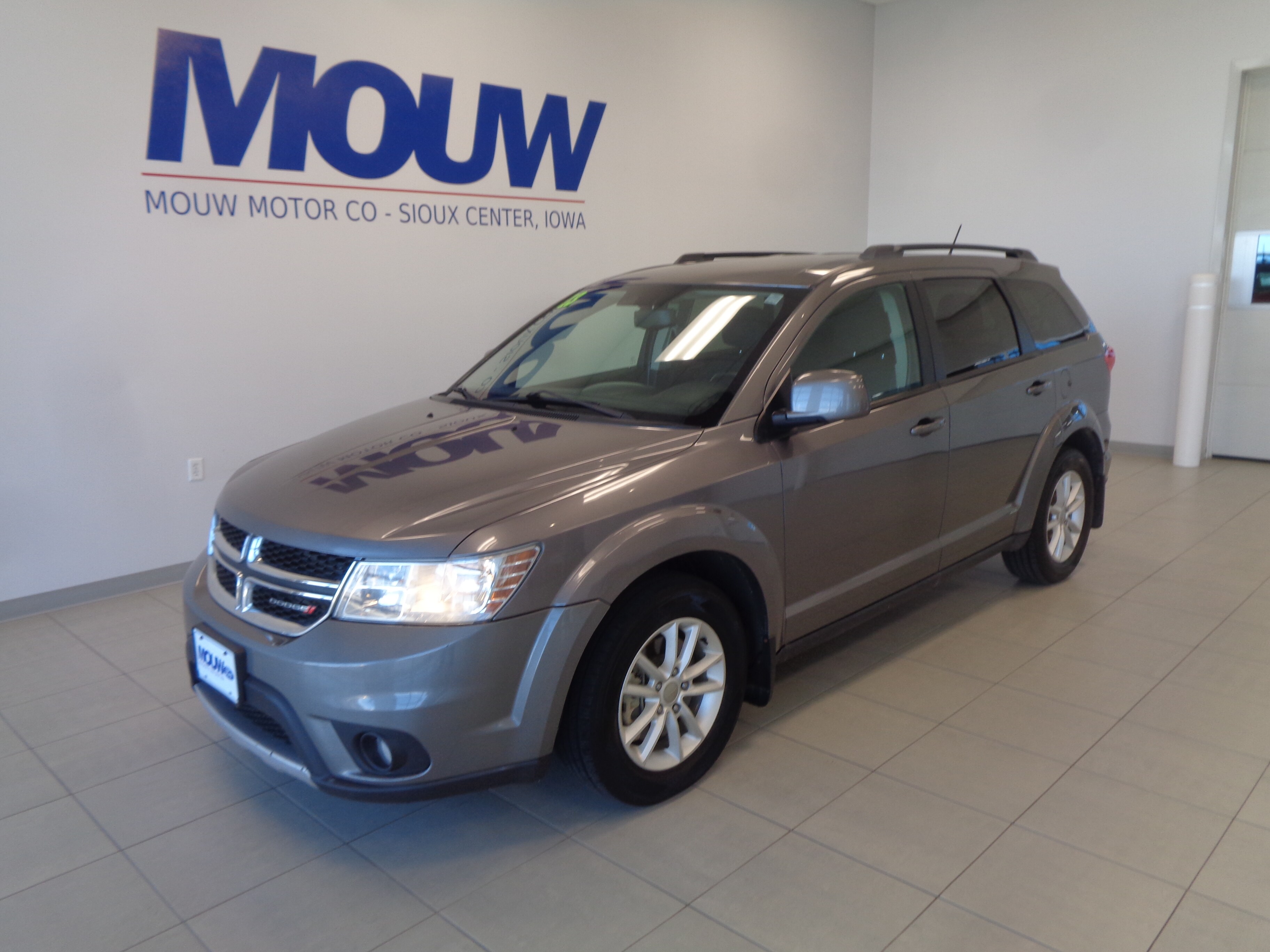 Used 2013 Dodge Journey SXT with VIN 3C4PDDBG9DT589899 for sale in Sioux Center, IA